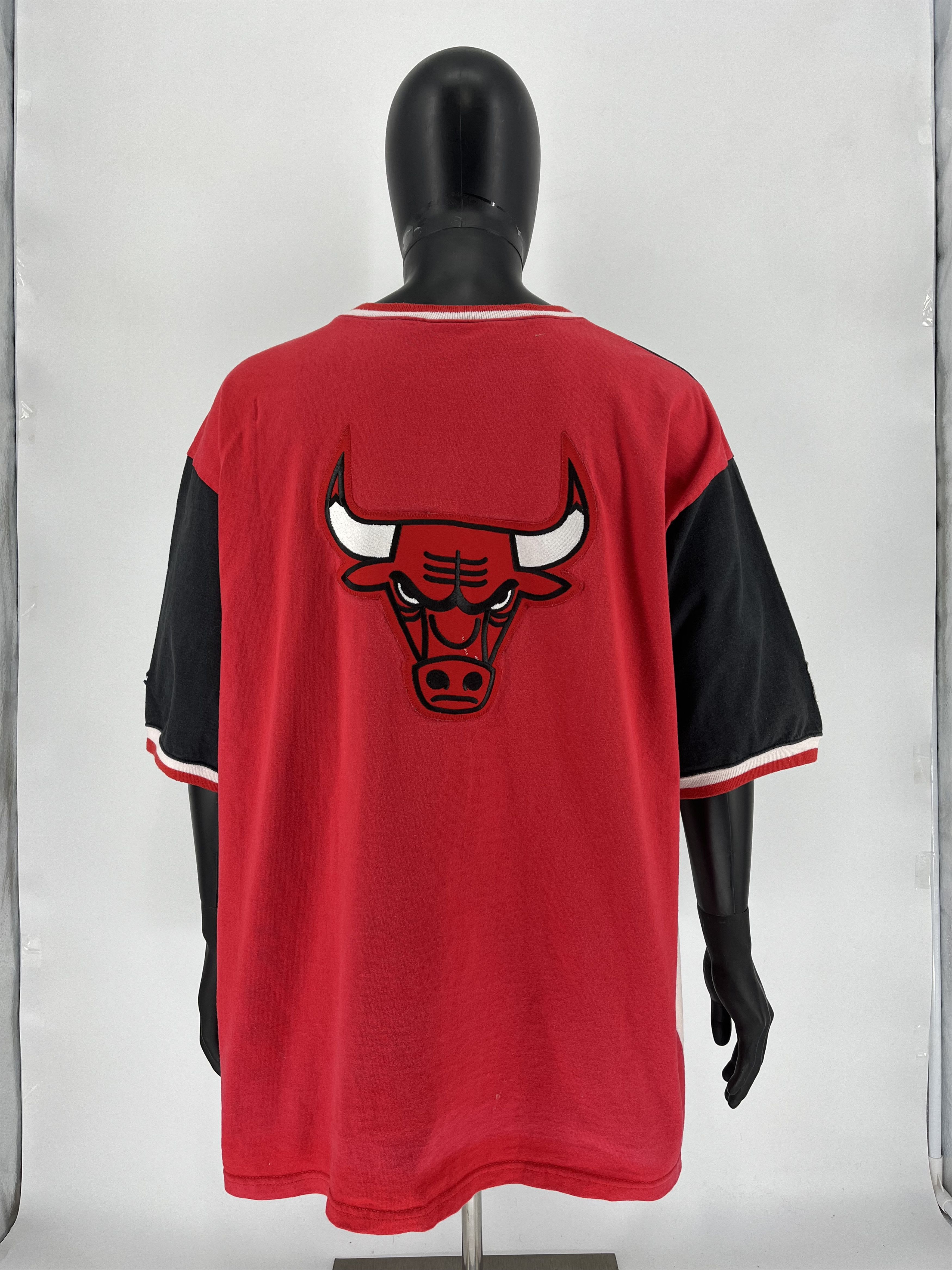 Champion × NBA × Vintage Vintage 90s chempion Chicago Bulls t-Shirt Size US XXL / EU 58 / 5 - 8 Thumbnail