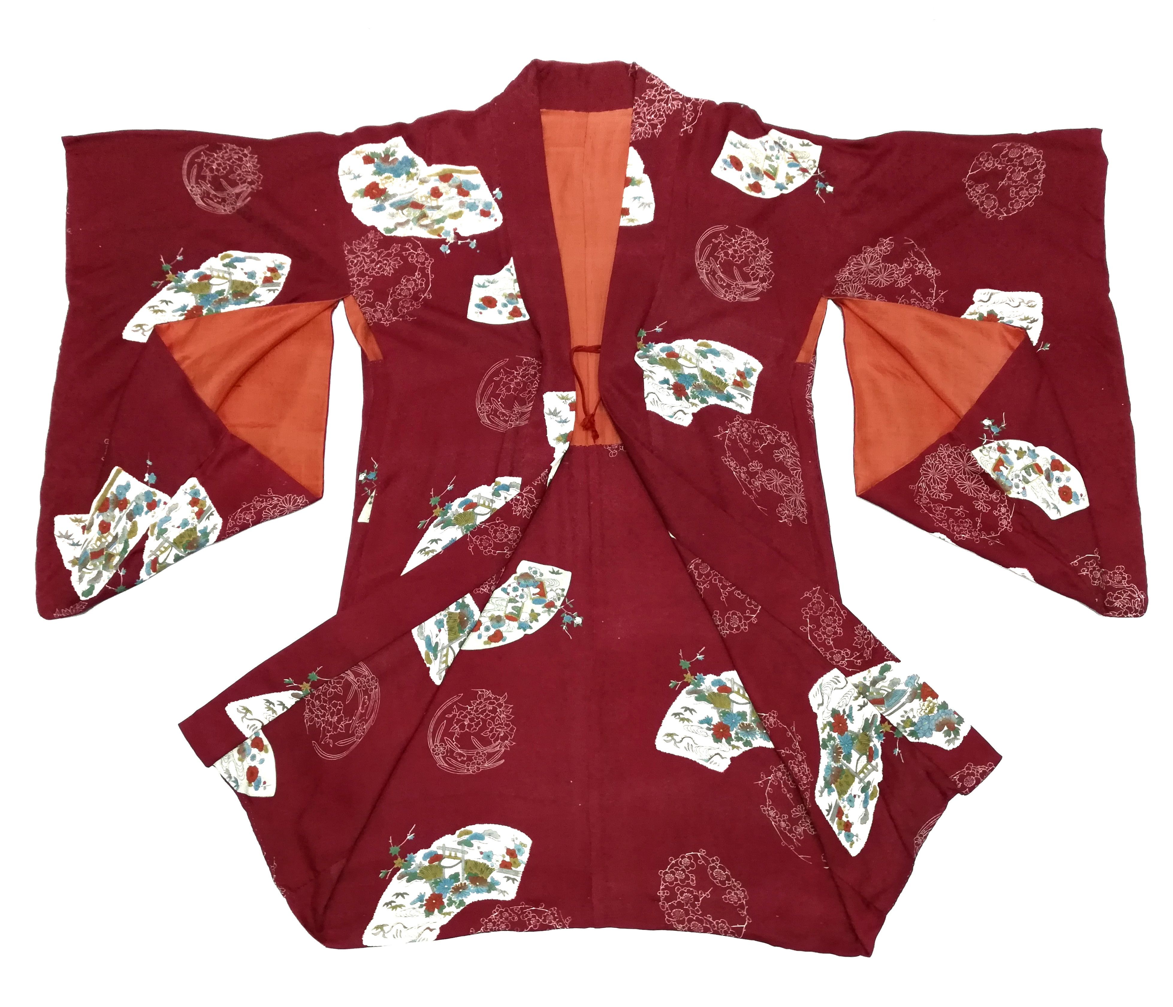 image of Art Comes First x Kimono Japan Dragon Urushi Flower Motif Vintage Japanese Silk Haori Kimono in Red