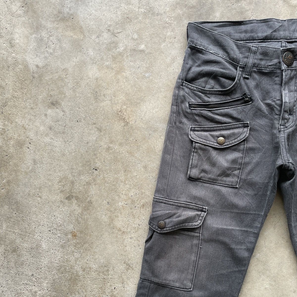 Japanese Brand 8 Pocket🔥 Vintage Lee Faded Grey Tactical Pocket Cargo Pants Size US 28 / EU 44 - 5 Thumbnail