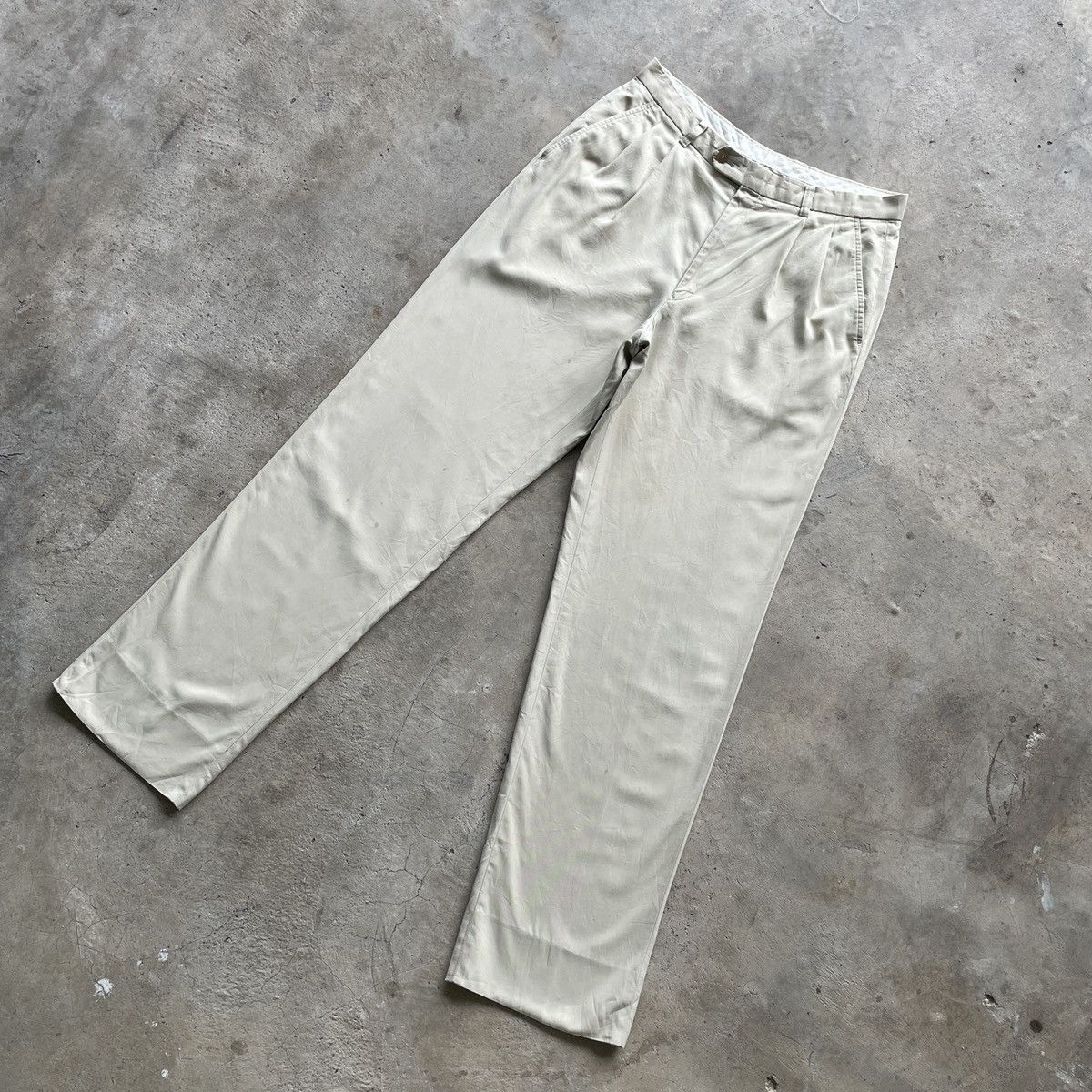 Burberry Vintage Burberry London Cream Trousers Casual Pants W30 Size US 30 / EU 46 - 2 Thumbnail