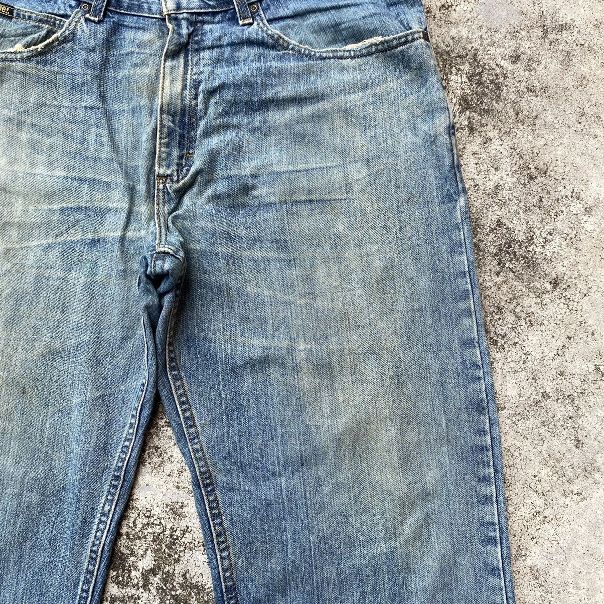 Japanese Brand × Jean × Vintage Vintage Japanese Lee Faded Washed Distressed Jeans Size US 38 / EU 54 - 7 Thumbnail