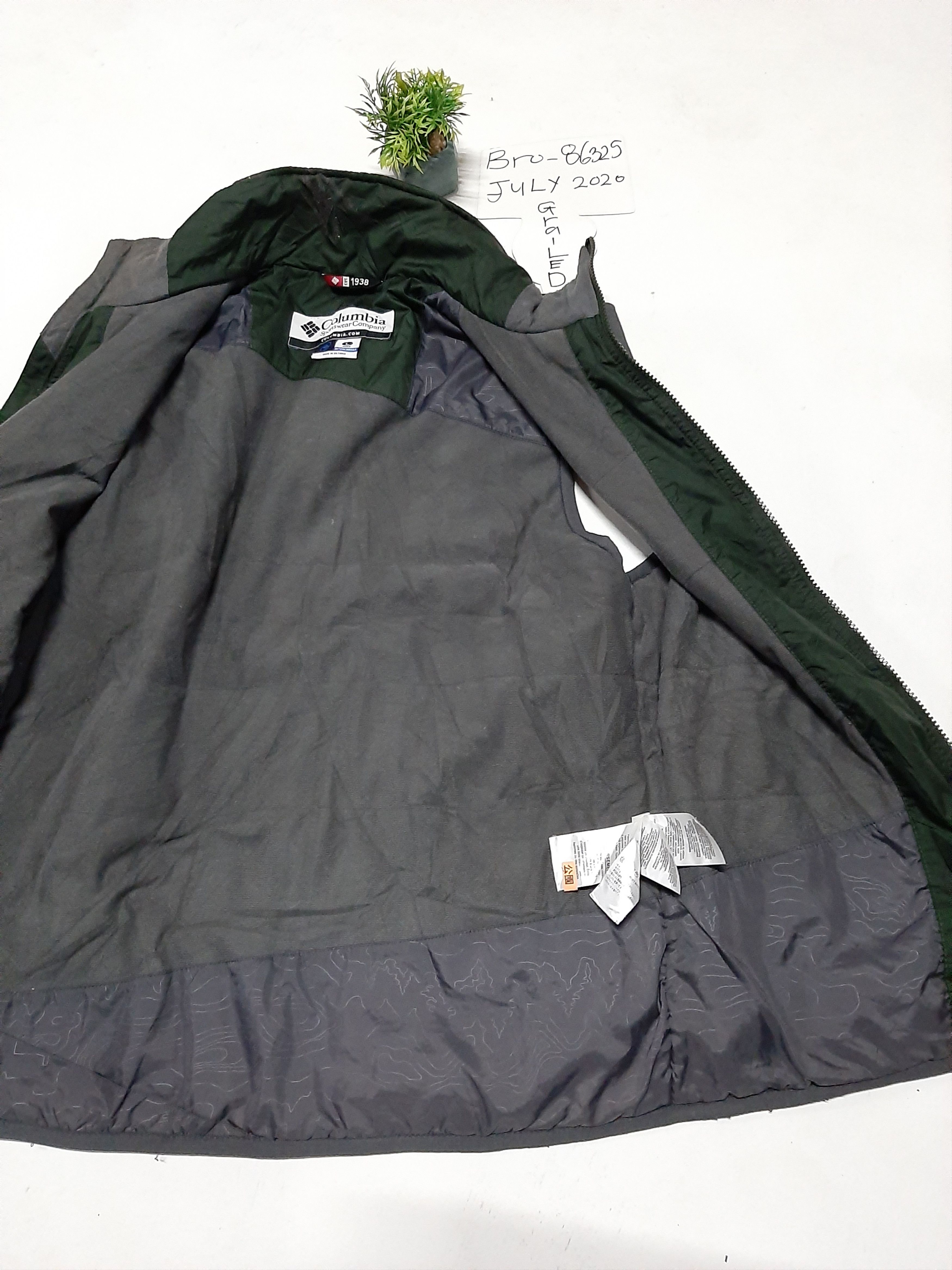 Columbia × Vintage VINTAGE COLUMBIA REVERSIBLE VEST Size US L / EU 52-54 / 3 - 4 Thumbnail