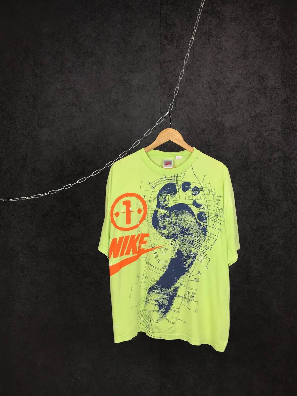 Vintage Nike swoosh streetwear vintage rare overprinted tee Size US L / EU 52-54 / 3 - 1 Thumbnail