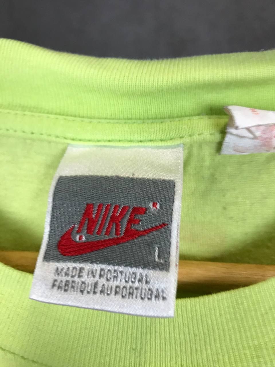 Vintage Nike swoosh streetwear vintage rare overprinted tee Size US L / EU 52-54 / 3 - 3 Thumbnail