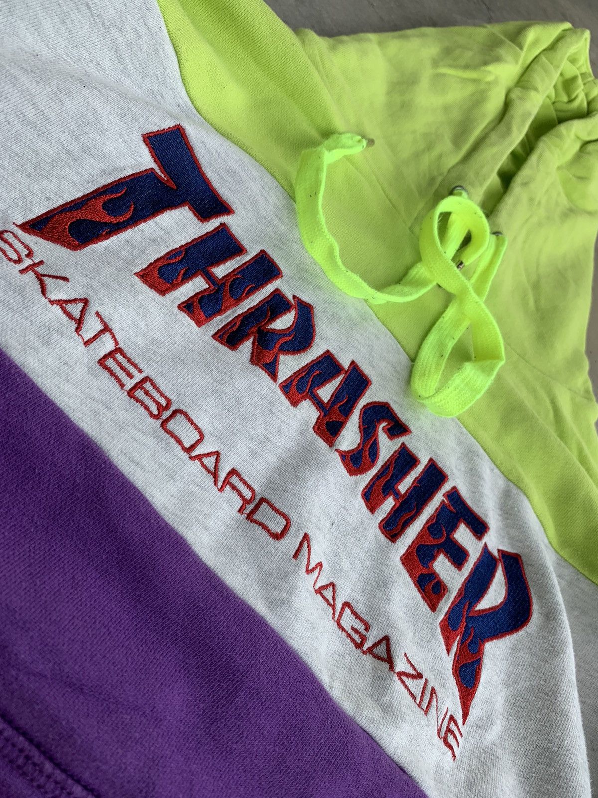 Thrasher Distressed Embroided Thrasher Skateboard Multicolor Hoodie Size US M / EU 48-50 / 2 - 4 Thumbnail