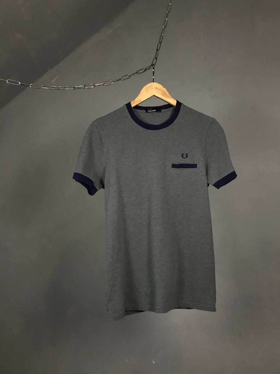 Fred Perry Fred Perry vintage casual luxury streetwear tee Size US S / EU 44-46 / 1 - 1 Thumbnail