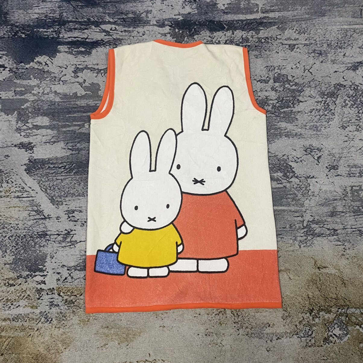 Anime × Japanese Brand × Vintage Vintage Anime Miffy Big Printed Fleece Vest Size US S / EU 44-46 / 1 - 1 Thumbnail