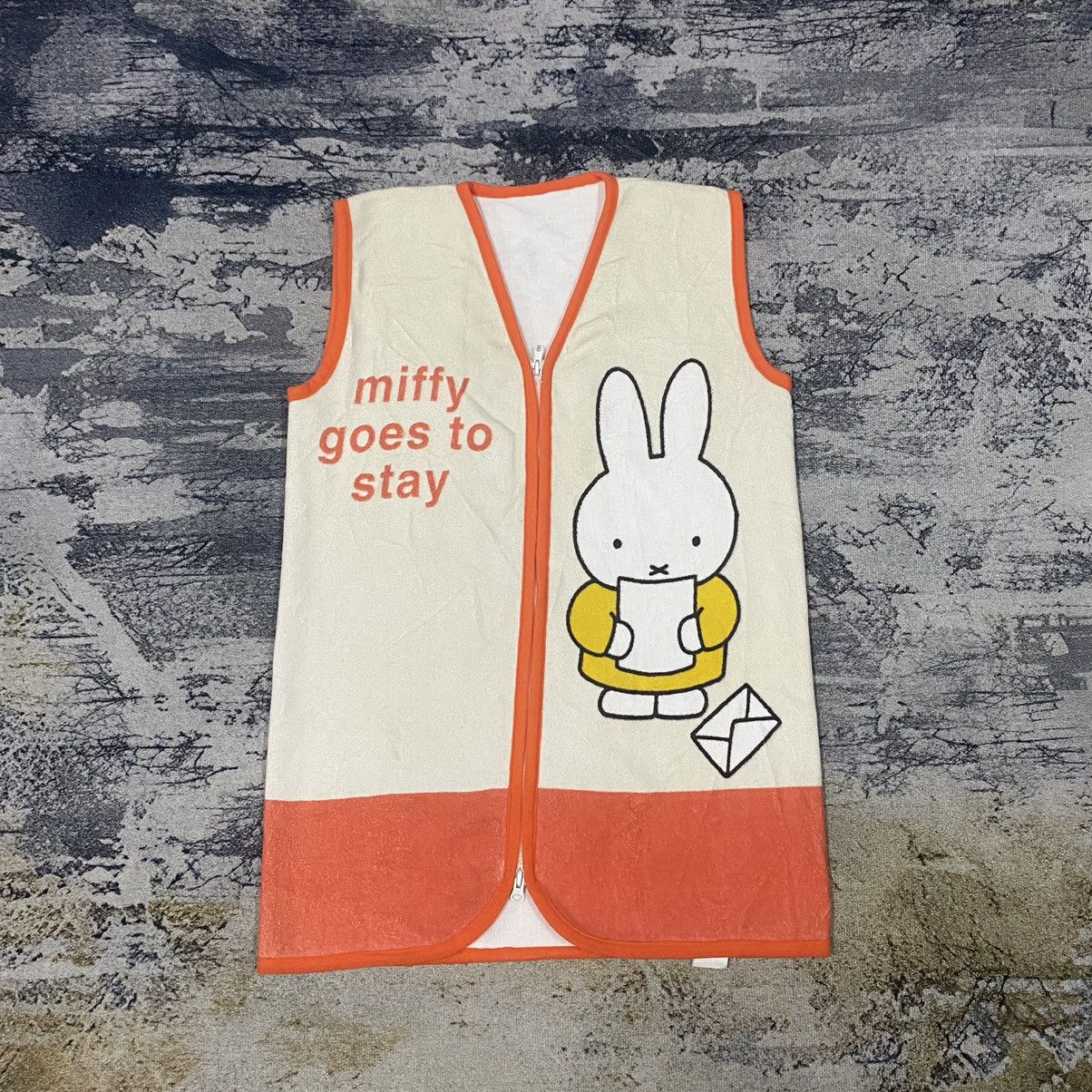 Anime × Japanese Brand × Vintage Vintage Anime Miffy Big Printed Fleece Vest Size US S / EU 44-46 / 1 - 2 Thumbnail