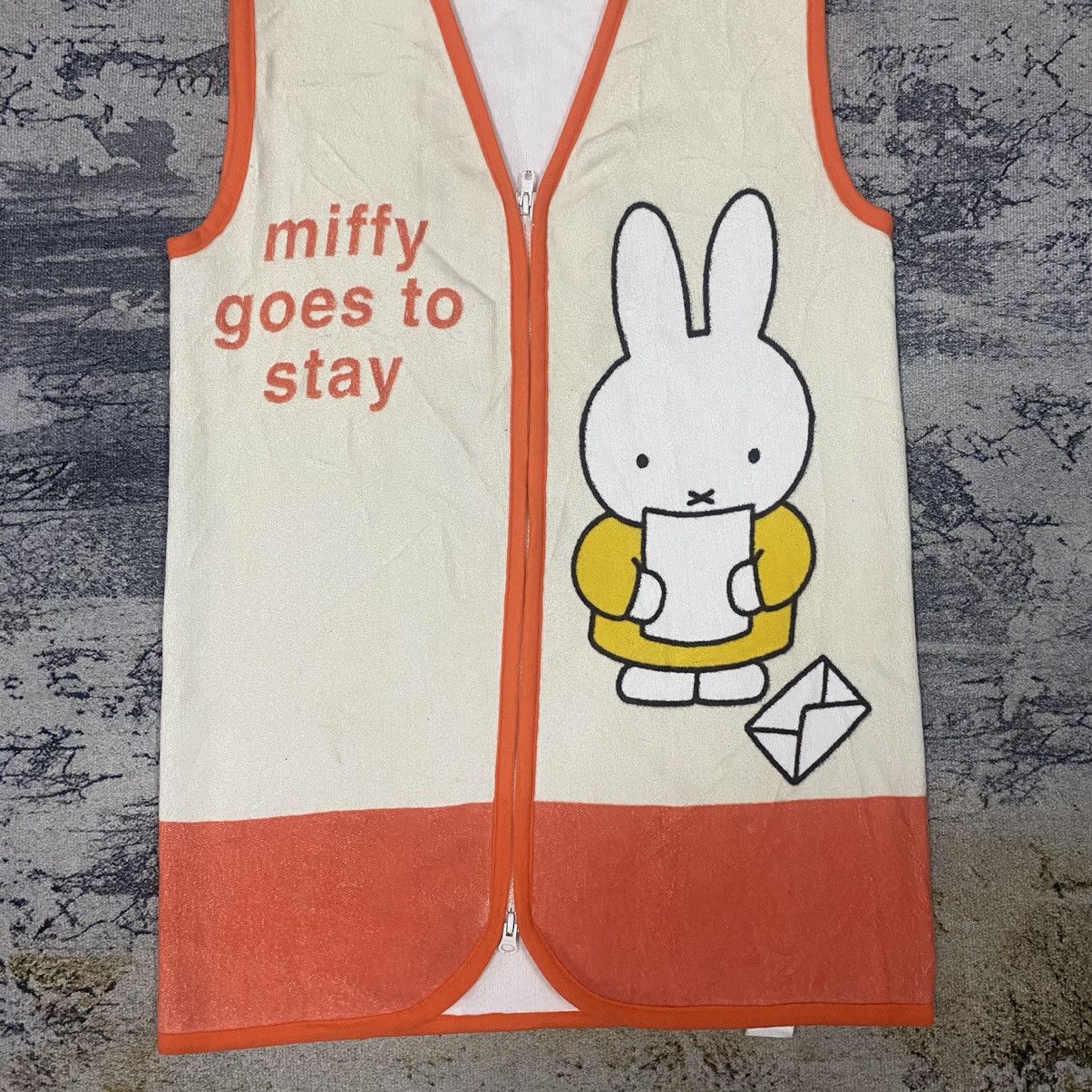 Anime × Japanese Brand × Vintage Vintage Anime Miffy Big Printed Fleece Vest Size US S / EU 44-46 / 1 - 3 Thumbnail