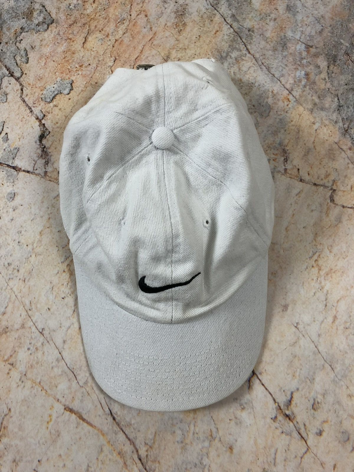 Nike × Vintage Nike vintage white logo cap Size ONE SIZE - 2 Thumbnail