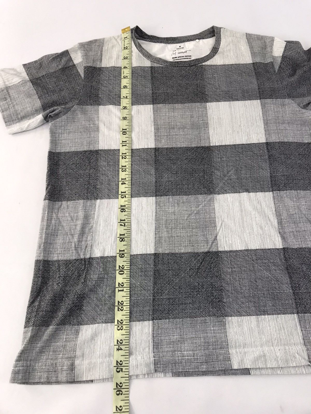 Uniqlo SPRZNY 2015 The LeWitt Estate MoMA Edition Checked Tee Size US M / EU 48-50 / 2 - 8 Thumbnail
