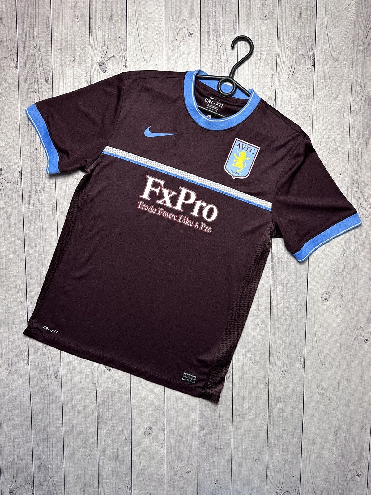 Nike × Vintage Vintage Nike Aston Villa soccer jersey size M rare Sample Size US M / EU 48-50 / 2 - 1 Thumbnail