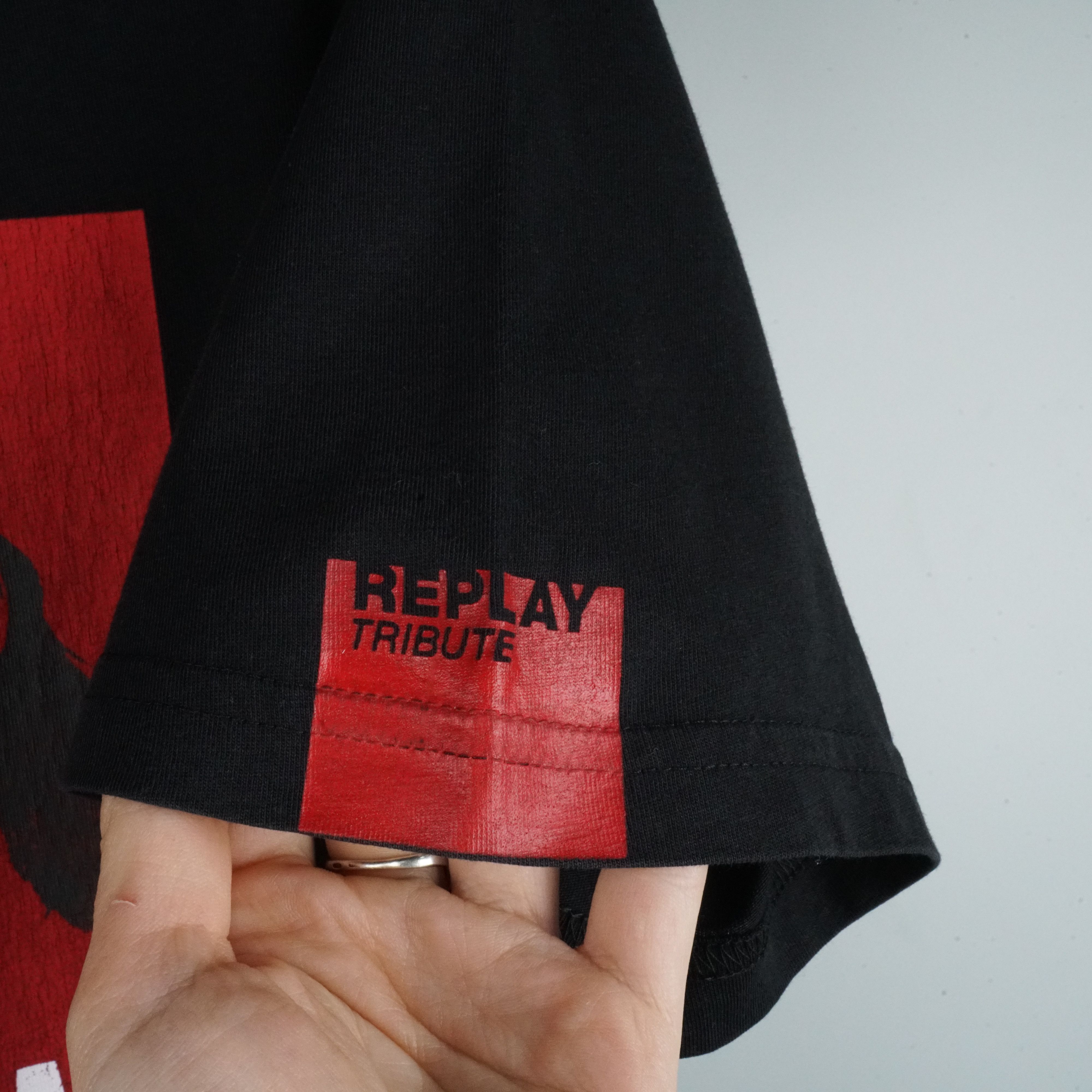 Nirvana × Replay × Vintage 2018 Nirvana t-shirt Limited Edition Size US M / EU 48-50 / 2 - 4 Thumbnail