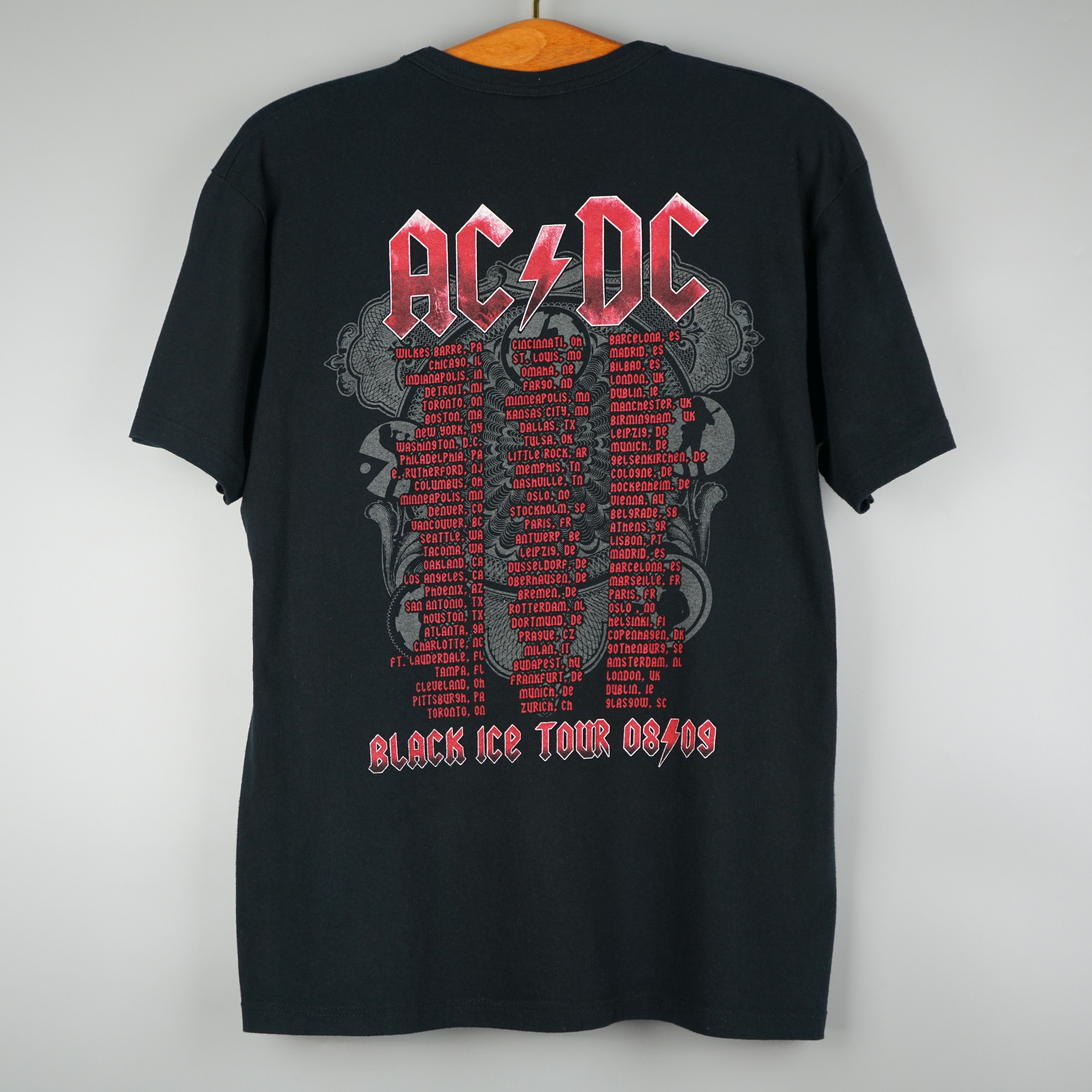 Band Tees × Vintage Vintage ACDC t shirt 2008 tour like Iron Maiden Metallica Size US M / EU 48-50 / 2 - 7 Thumbnail