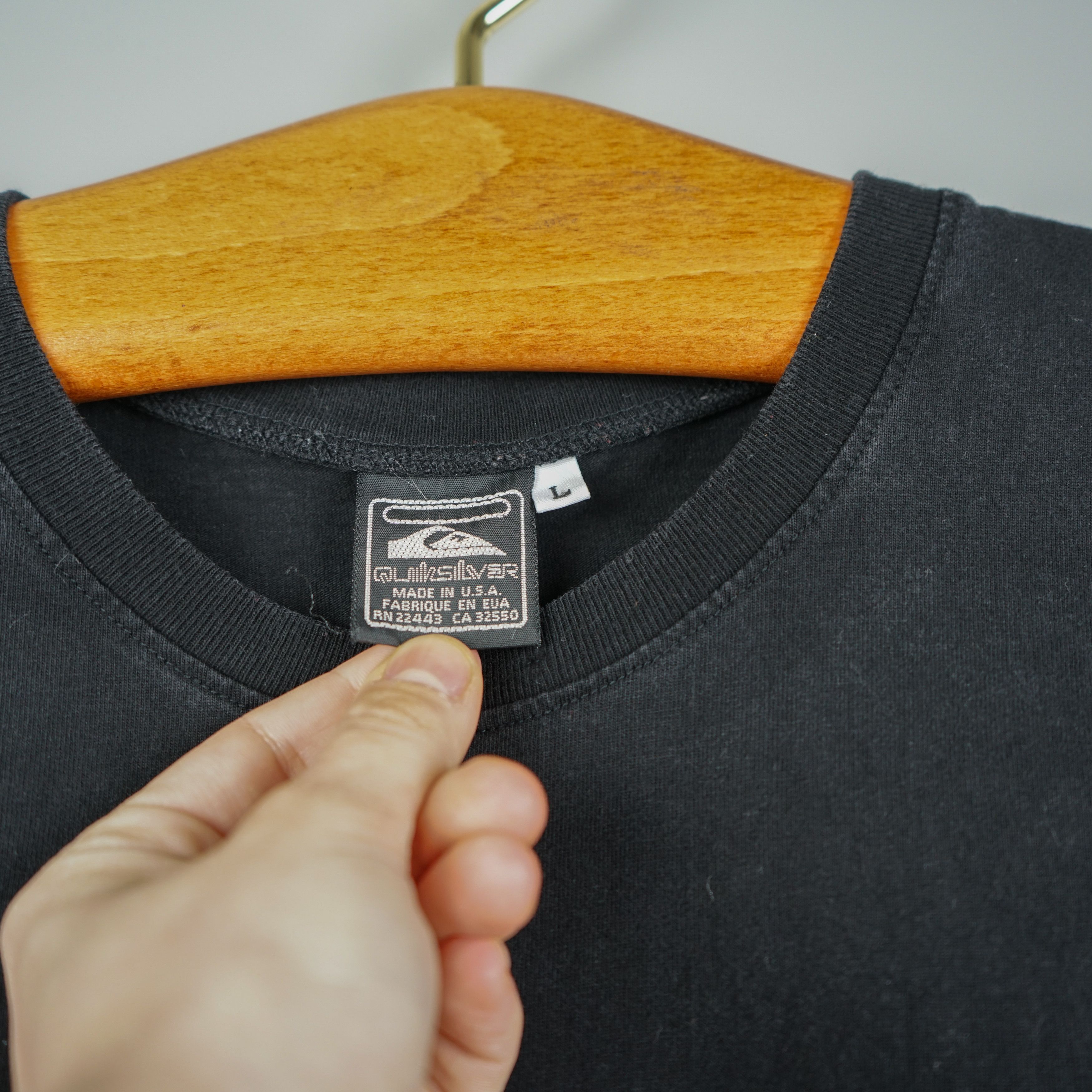Quicksilver × Vintage 90s Quicksilver t-shirt Surfing Made in USA Size US M / EU 48-50 / 2 - 4 Thumbnail