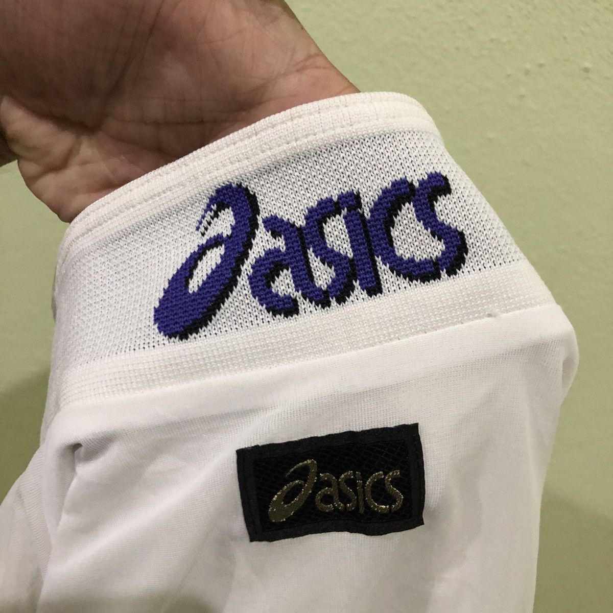 Asics Vintage Asics Big Logo Windbreaker Size US L / EU 52-54 / 3 - 14 Thumbnail
