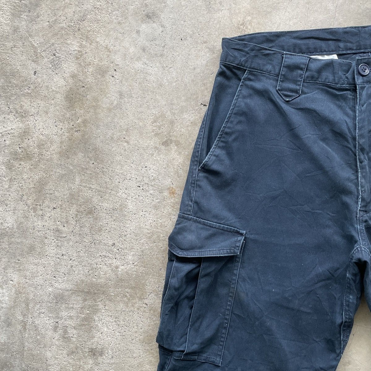 Japanese Brand Japanese Vintage Faded Dark Blue Tactical Cargo Pants Size US 30 / EU 46 - 5 Thumbnail