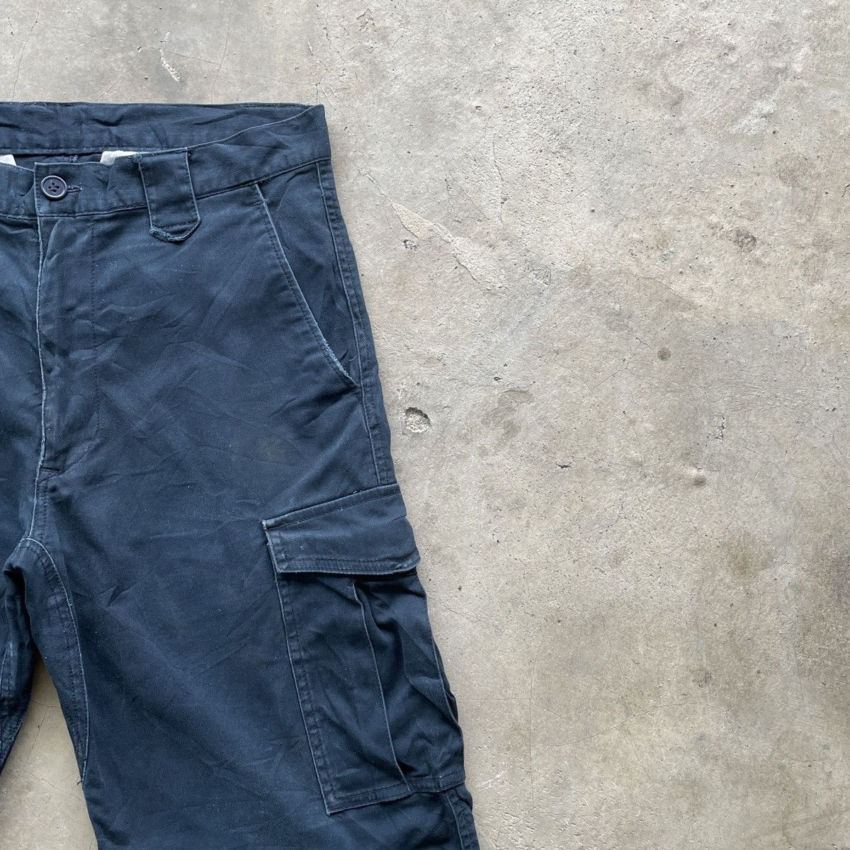 Japanese Brand Japanese Vintage Faded Dark Blue Tactical Cargo Pants Size US 30 / EU 46 - 6 Thumbnail