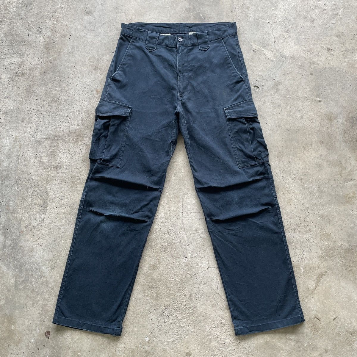 image of Japanese Vintage Faded Dark Blue Tactical Cargo Pants, Men's (Size 30)
