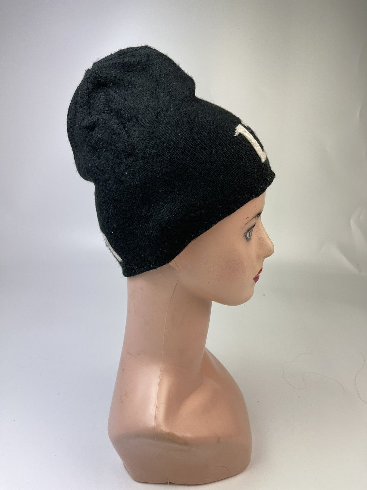 Burton BURTON REVERSIBLE BEANIE HATS SNOW CAPS Size ONE SIZE - 3 Thumbnail