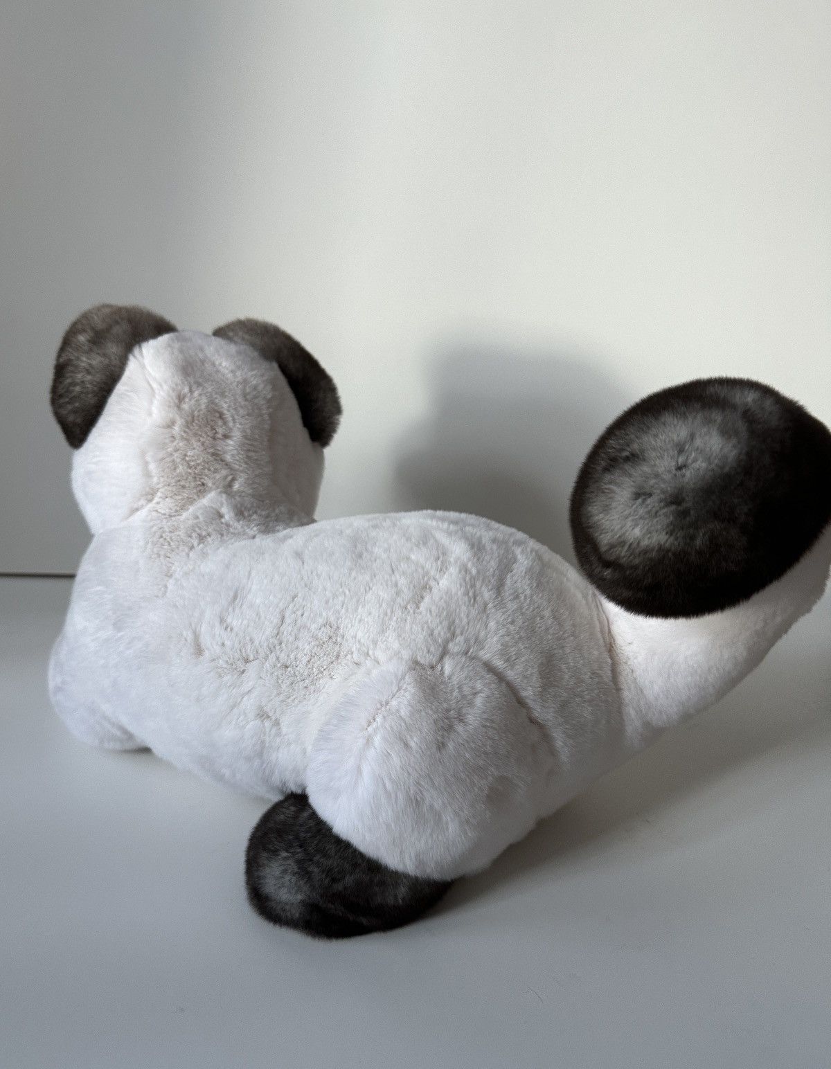 Loro Piana Loro Piana Plush “My Miao” W/Tags Size ONE SIZE - 3 Thumbnail