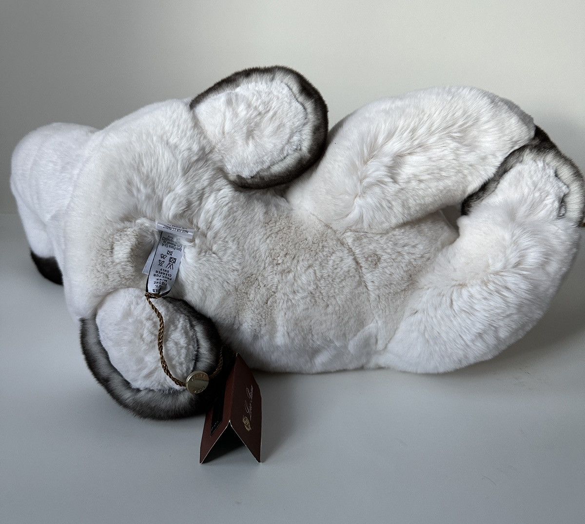 Loro Piana Loro Piana Plush “My Miao” W/Tags Size ONE SIZE - 6 Thumbnail