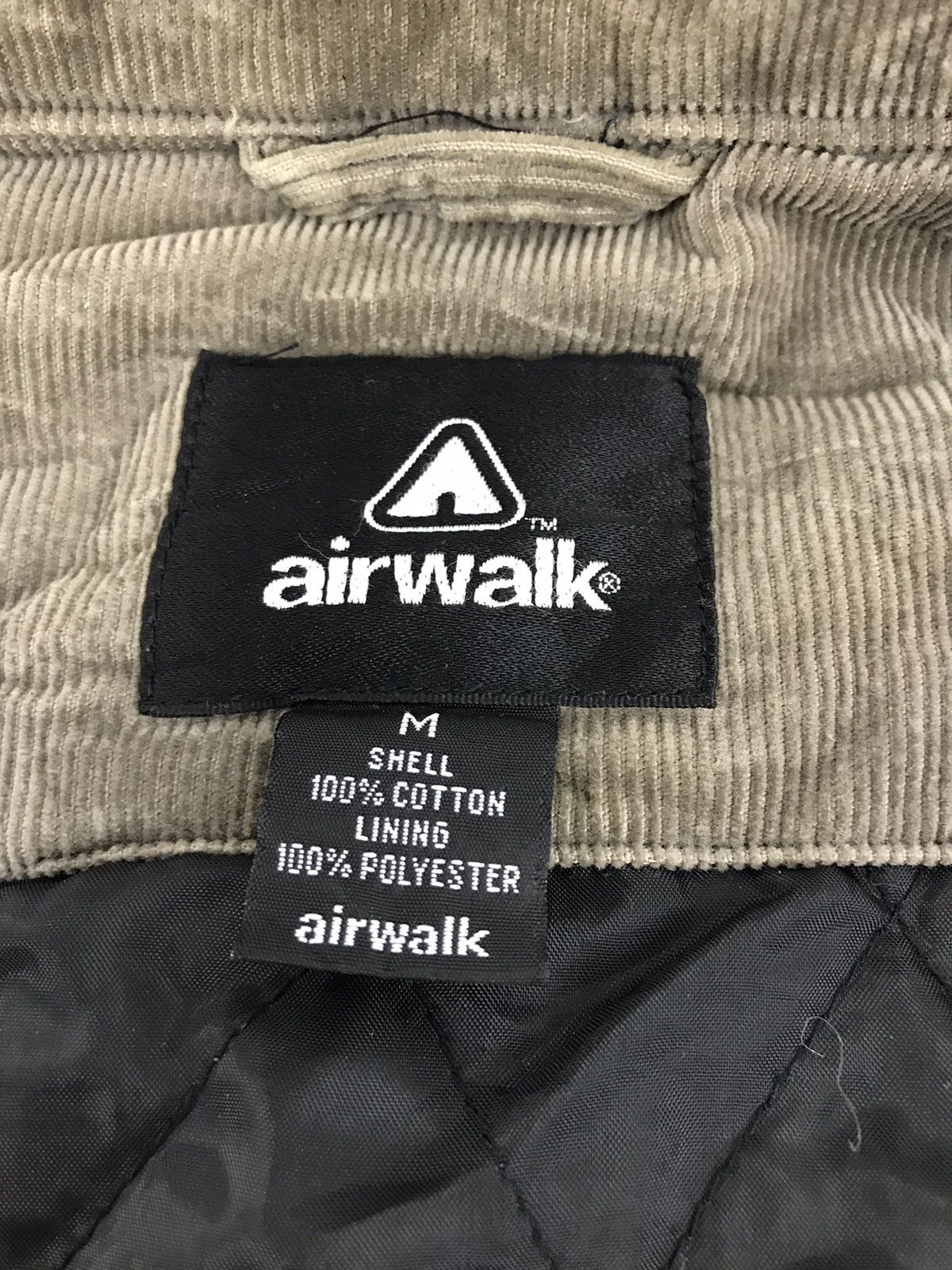 Airwalk Vintage Airwalk Curduroy With Quilted Inner Jacket Size US M / EU 48-50 / 2 - 3 Thumbnail