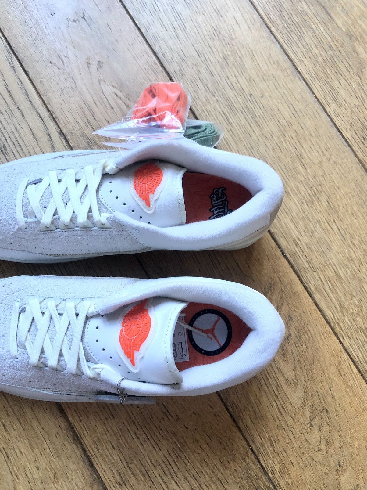 Jordan Brand Air Jordan 2 low X Shelflife Size US 11 / EU 44 - 5 Thumbnail