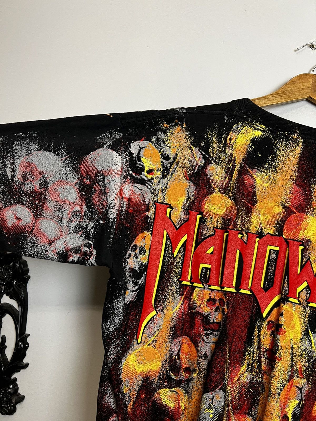 Band Tees RARE VINTAGE MANOWAR 1994 SKULL METAL T-SHIRT BAND GRAIL Size US XL / EU 56 / 4 - 9 Thumbnail