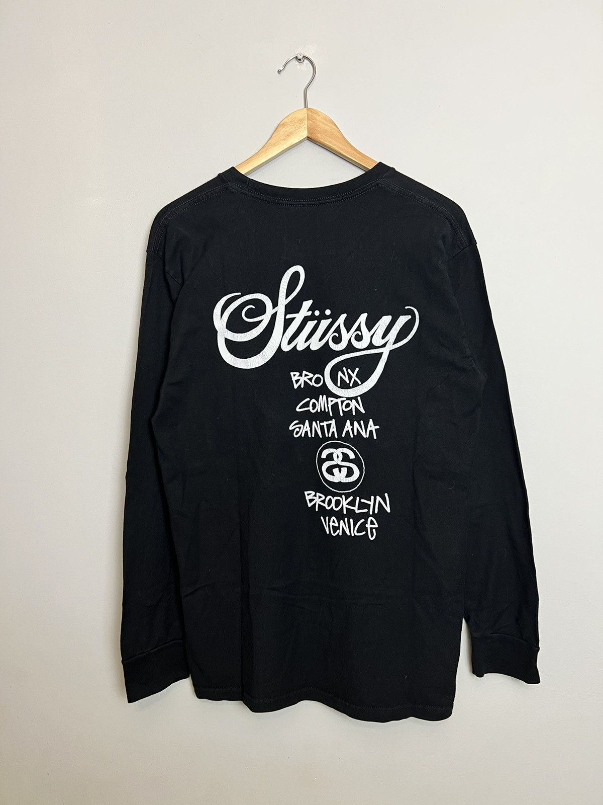 Band Tees Stussy Y2k World Tour Black White Classic Streetwear Tee Size US M / EU 48-50 / 2 - 2 Thumbnail