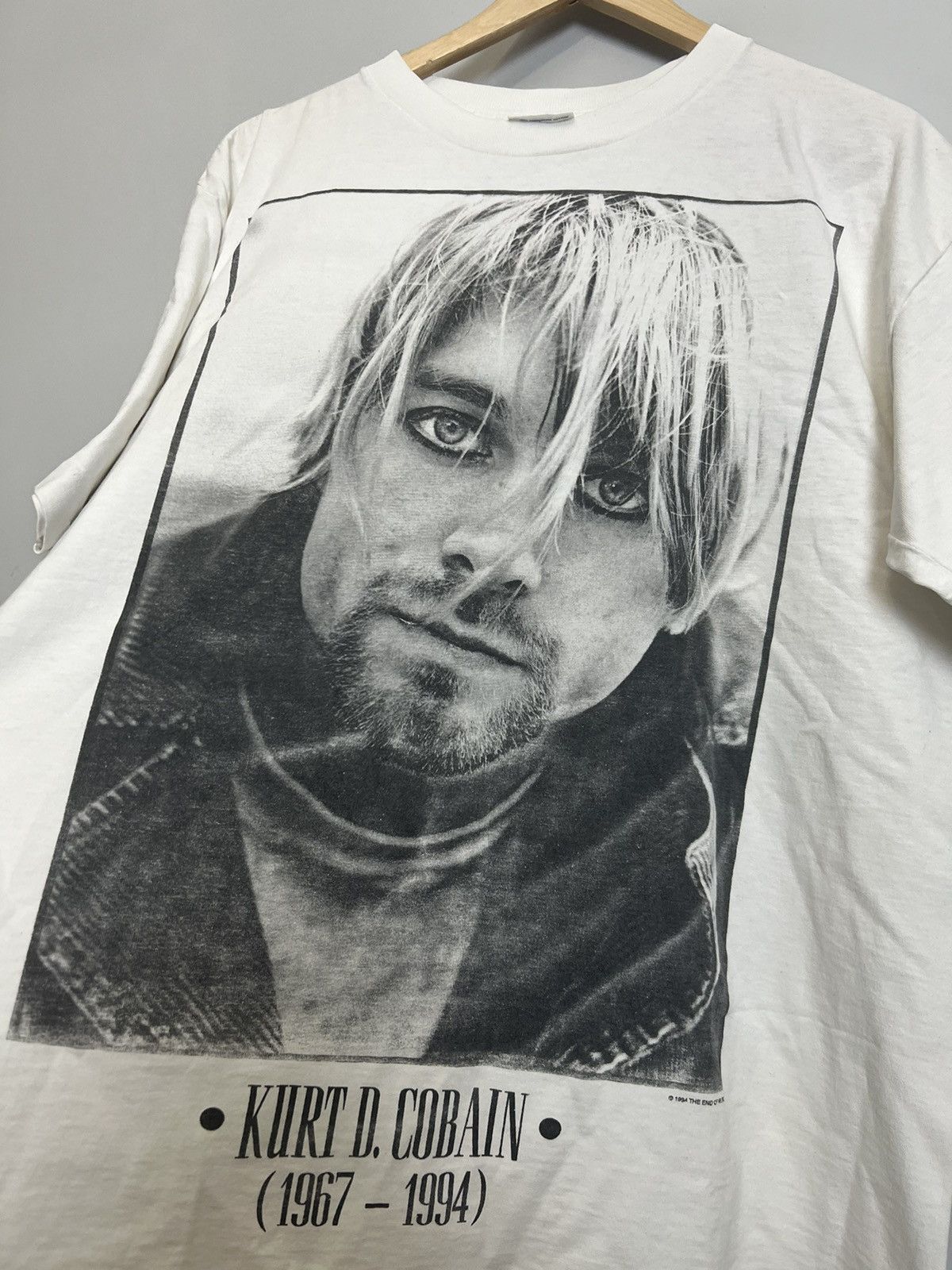Nirvana GRAIL 1994 Nirvana Memorial Grunge Band Tshirt 90s Cobain Size US L / EU 52-54 / 3 - 2 Thumbnail