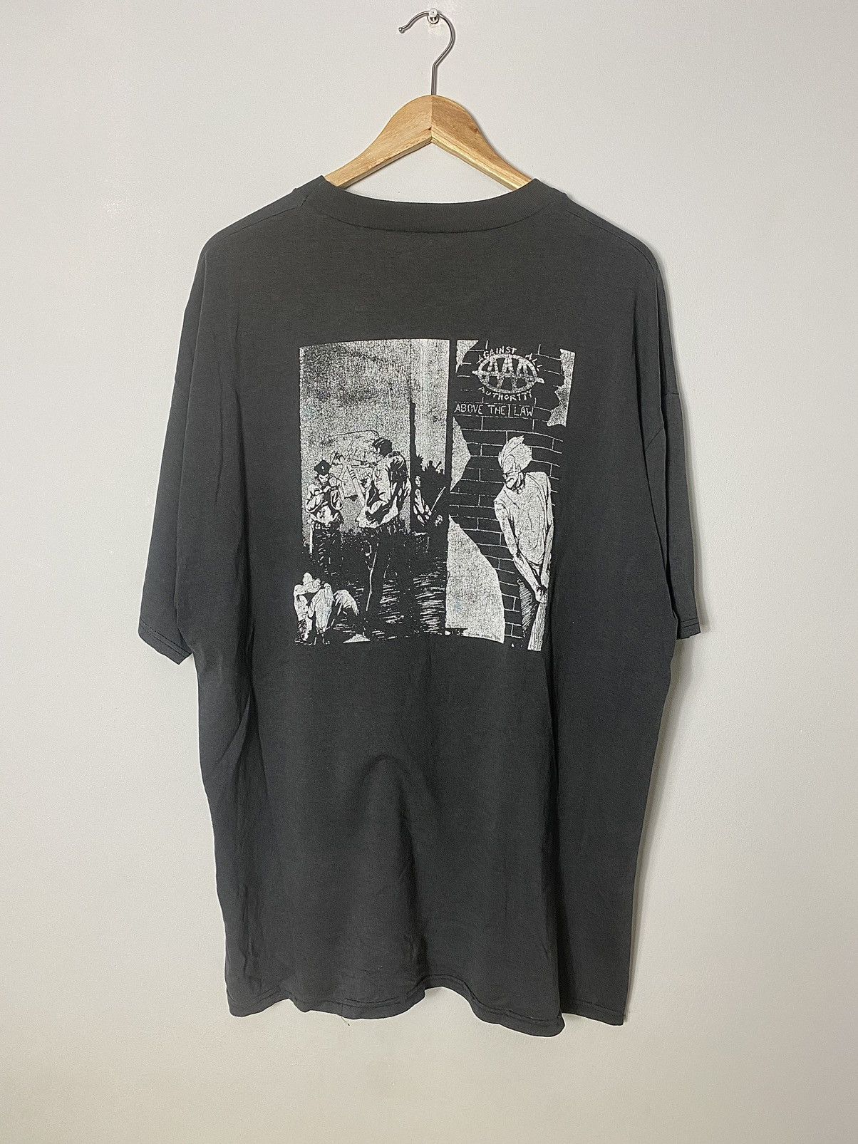 Band Tees 1994 Against All Authority Above The Law Vintage Band Tee Size US XL / EU 56 / 4 - 2 Thumbnail