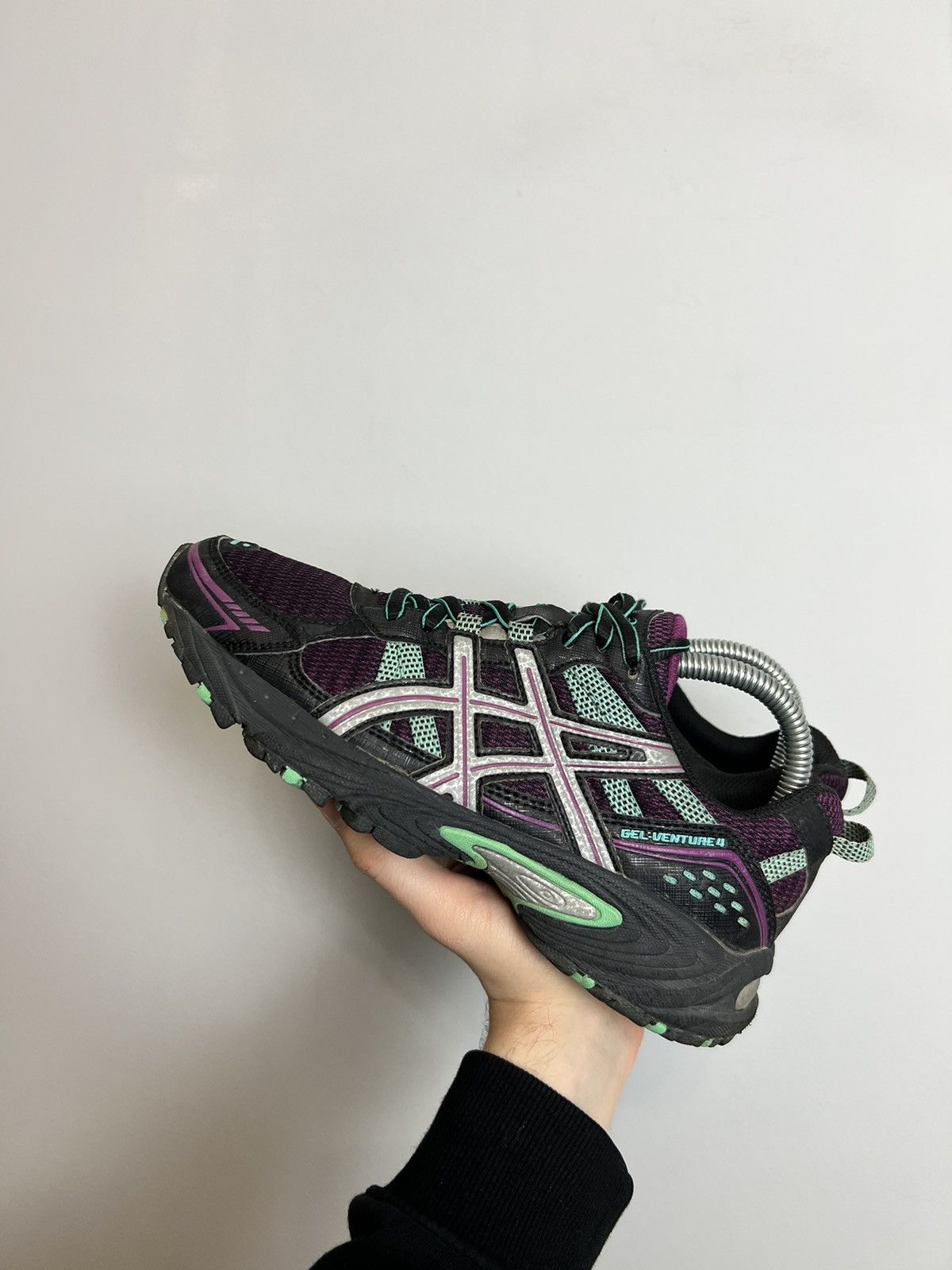 Asics Vtg Asics Gel-Venture 4 37.5EU Woman Sport Sneakers 00s Hype Size US 5.5 / EU 38 - 4 Thumbnail