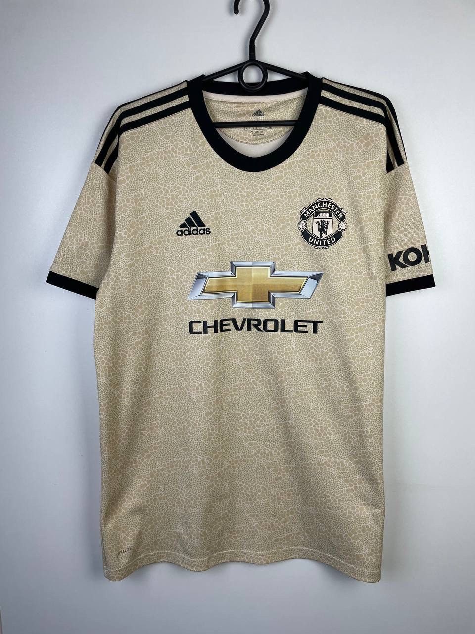 Vintage Manchester United Adidas t-shirt size L Size US L / EU 52-54 / 3 - 1 Thumbnail