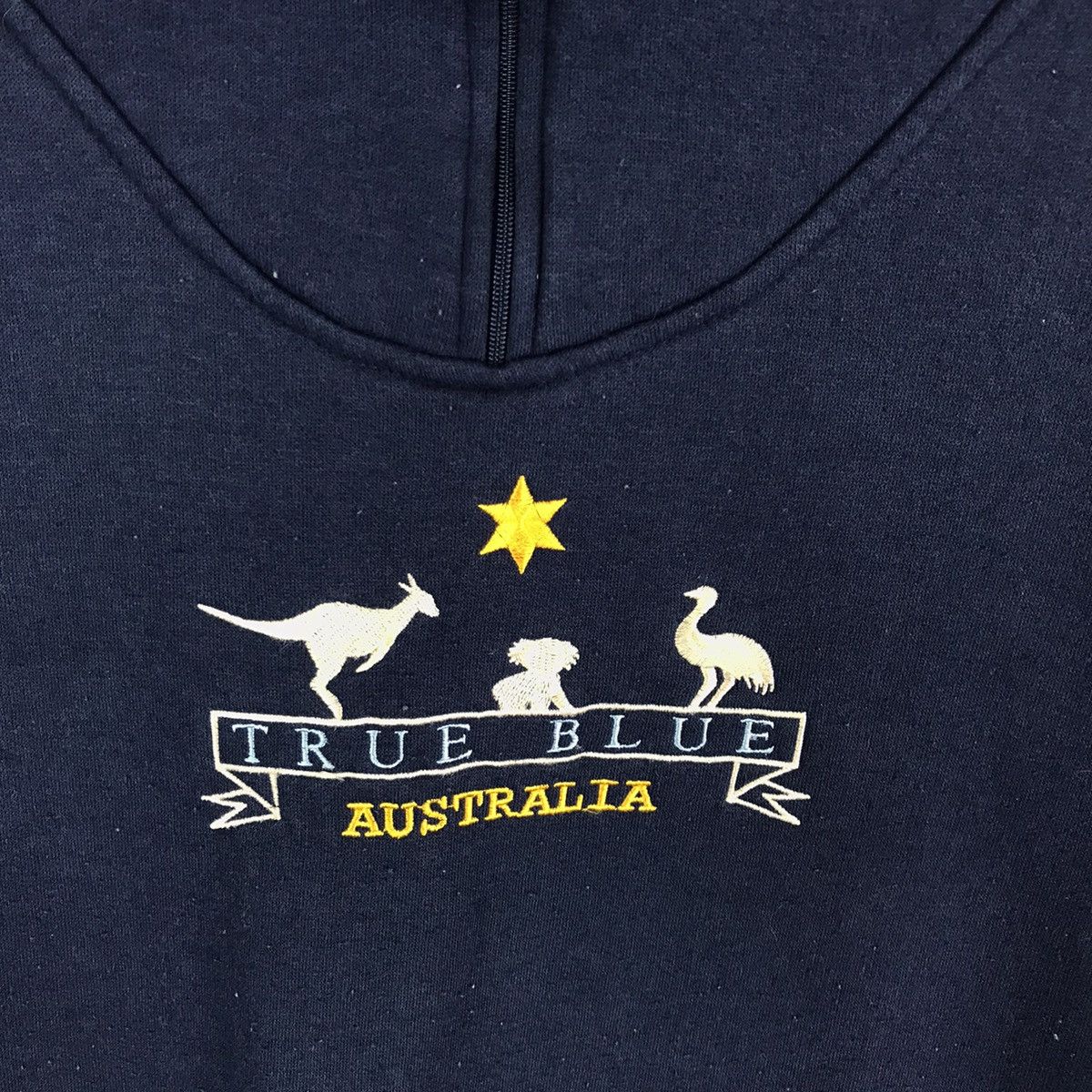 Vintage Vintage Ken Done Autralia Animal Art Turtle Neck Sweatshirt Size US XL / EU 56 / 4 - 4 Thumbnail