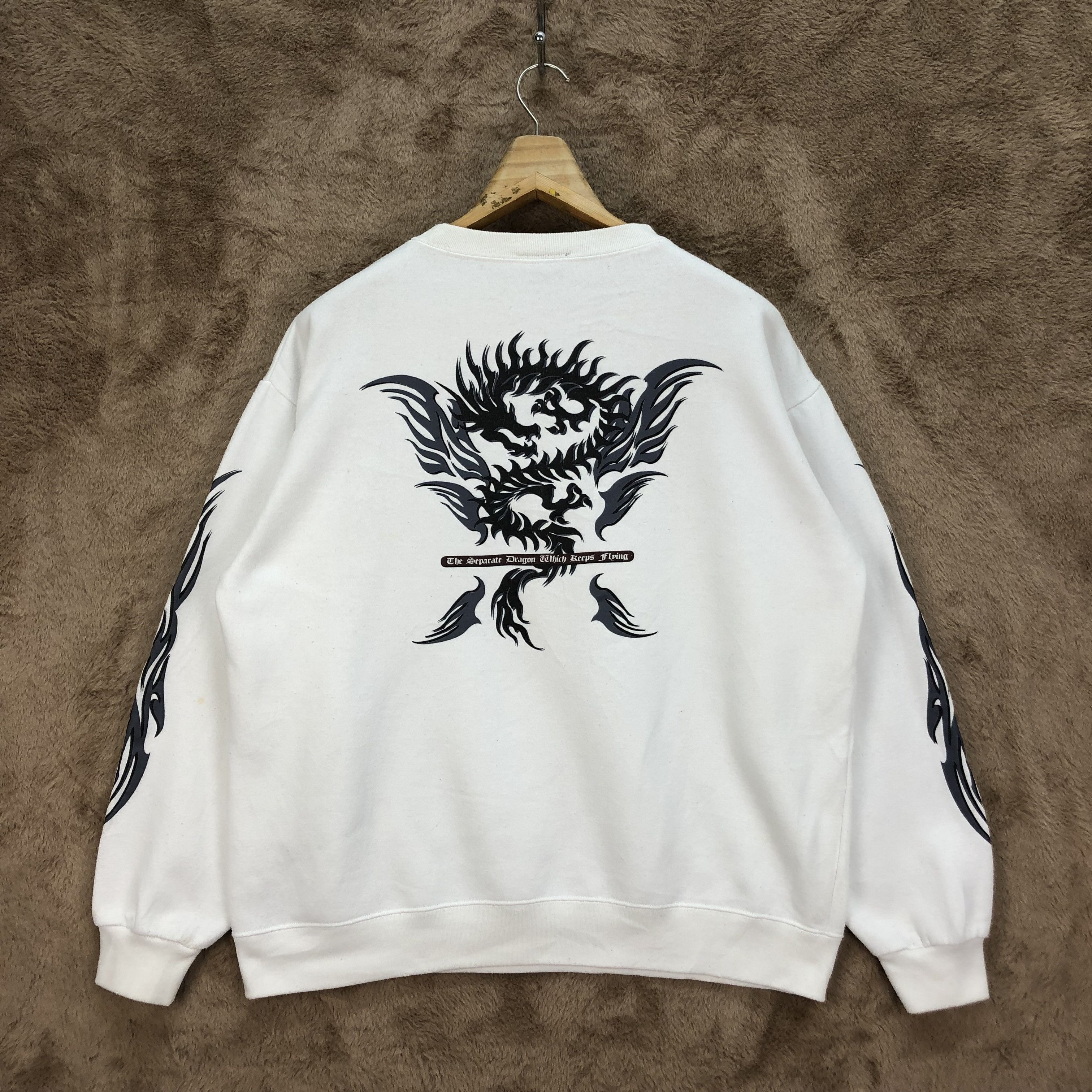 Hall Of Fame The separate dragon which keeps flying Sweatshirts #4985-25 Size US L / EU 52-54 / 3 - 1 Thumbnail