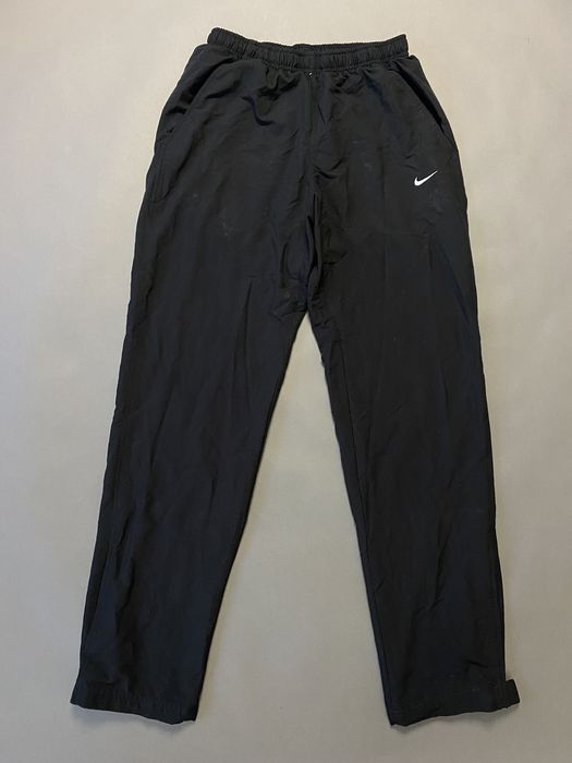 Nike Nike vintage black track pants small swoosh 2000s parachute