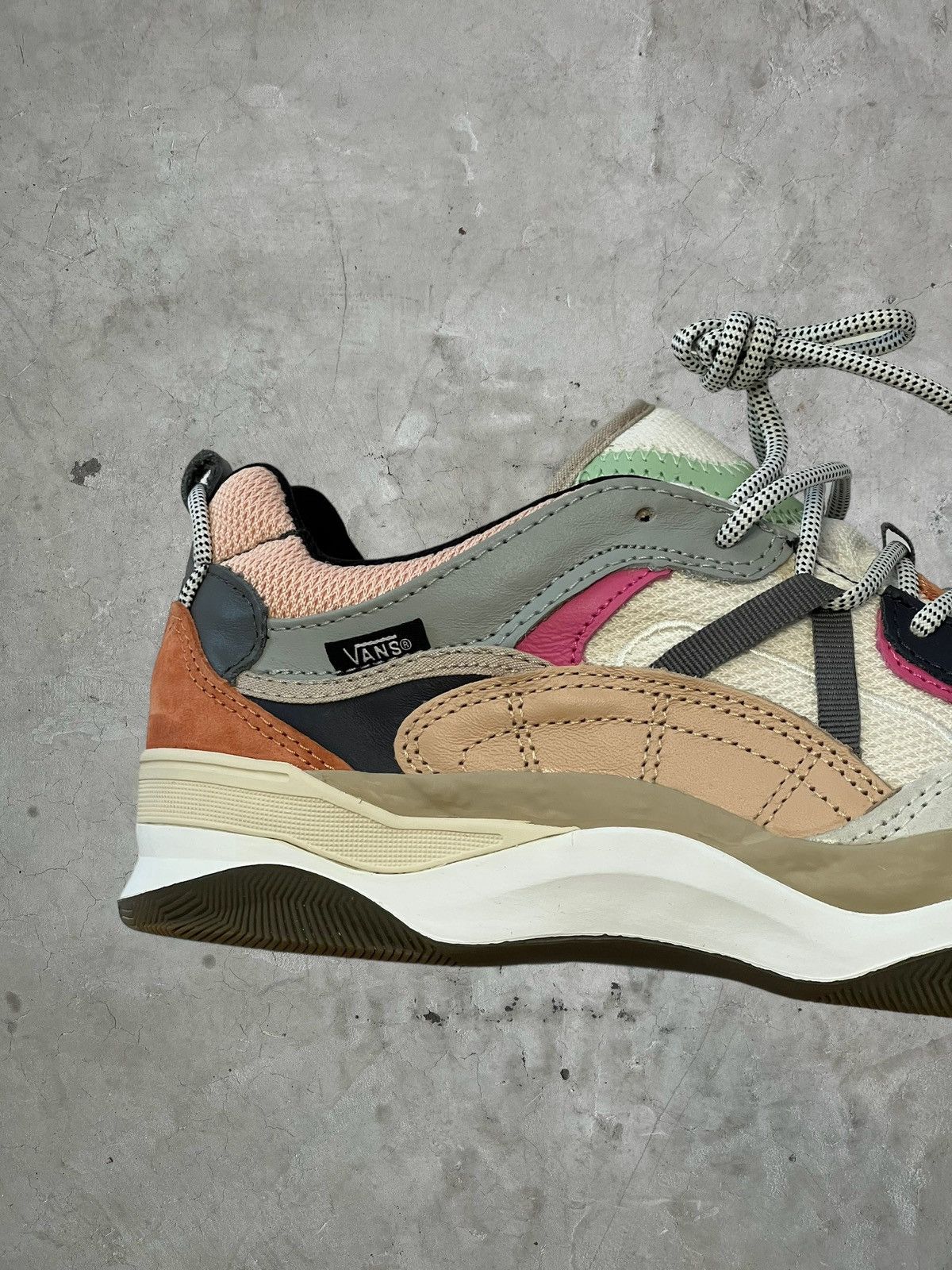 Vans Vans Varix Sneaker Size US 10 / EU 43 - 6 Thumbnail