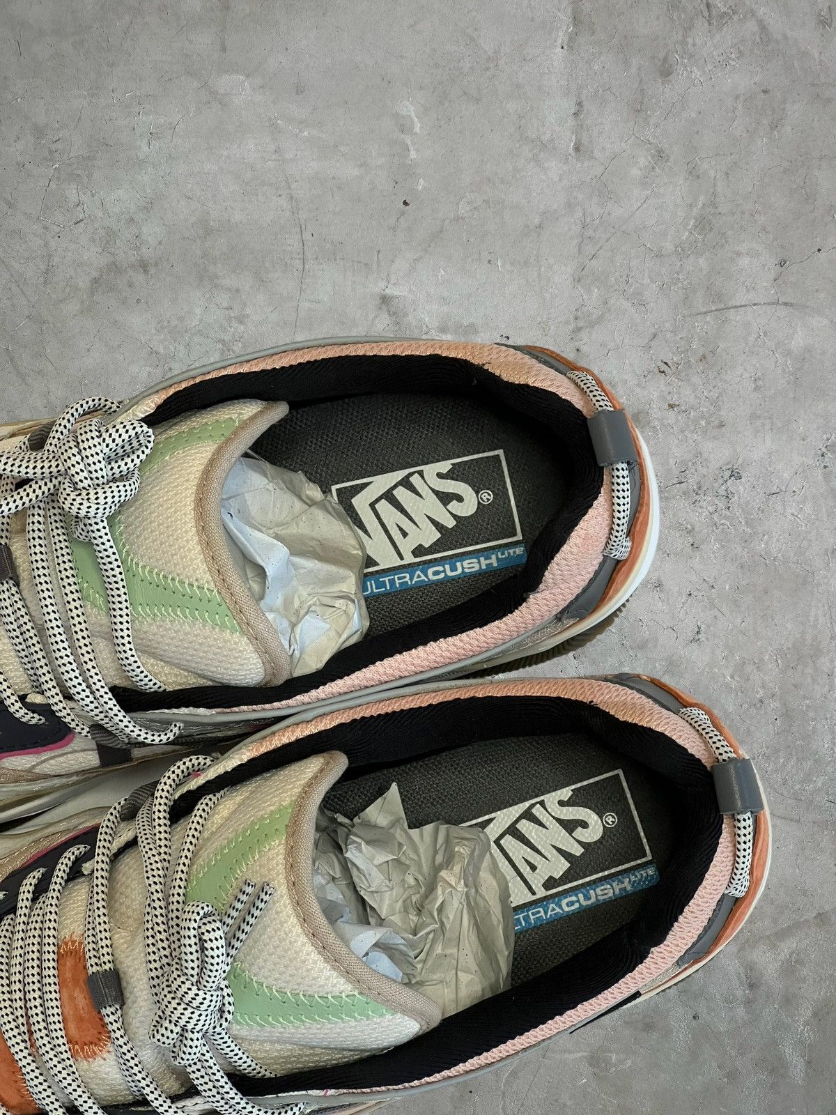 Vans Vans Varix Sneaker Size US 10 / EU 43 - 9 Thumbnail
