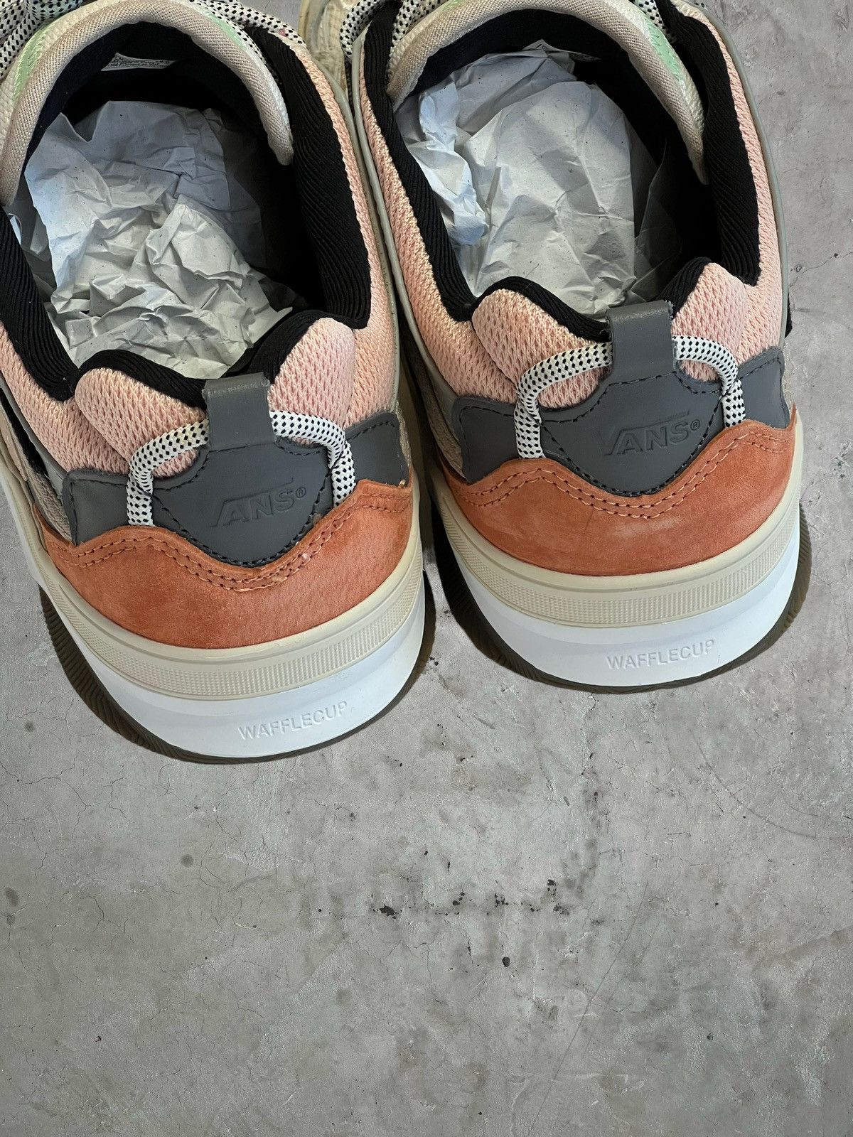 Vans Vans Varix Sneaker Size US 10 / EU 43 - 7 Thumbnail