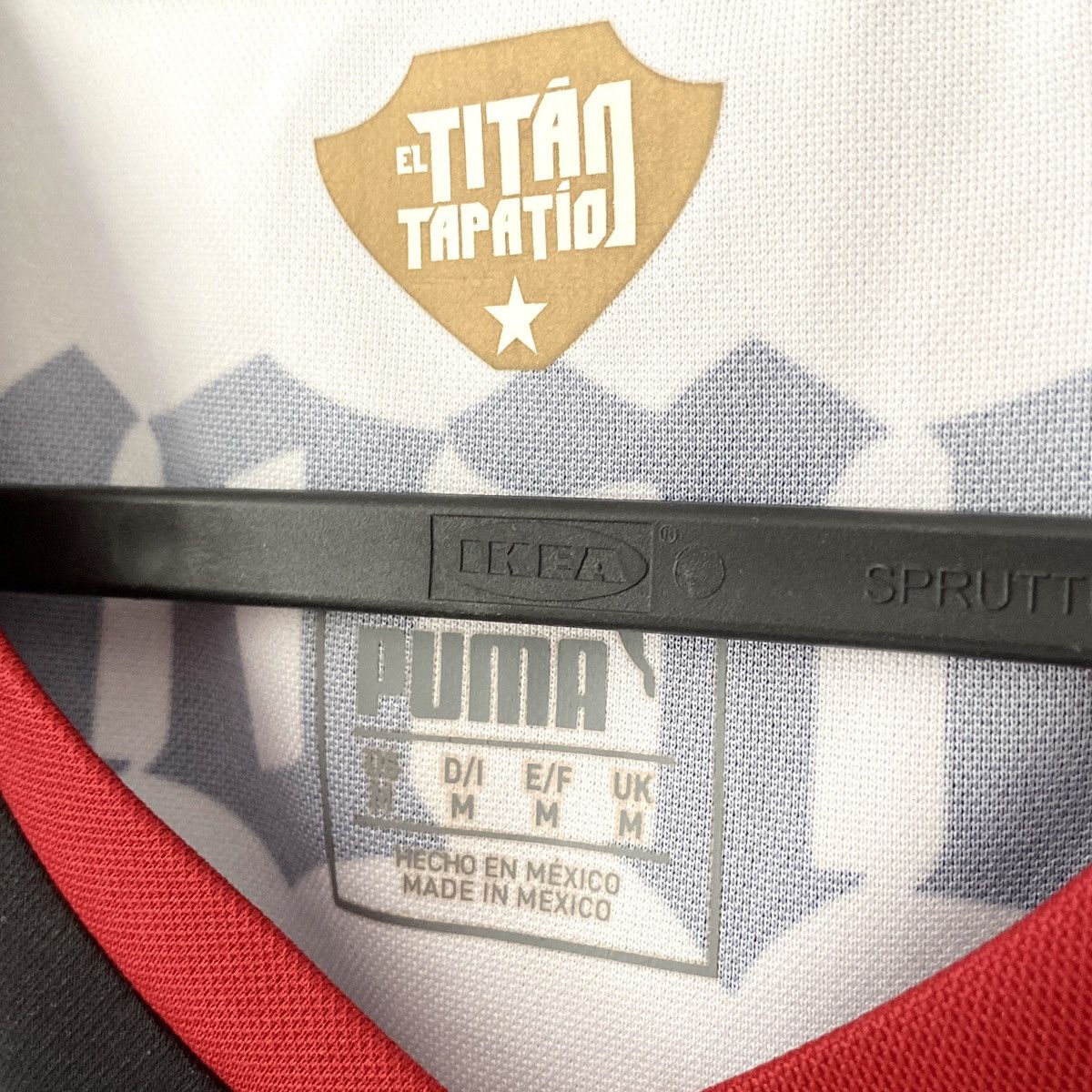 Puma 2015 2016 Atlas Guadalajara Mexico Puma Away Soccer Jersey M Size US M / EU 48-50 / 2 - 5 Thumbnail