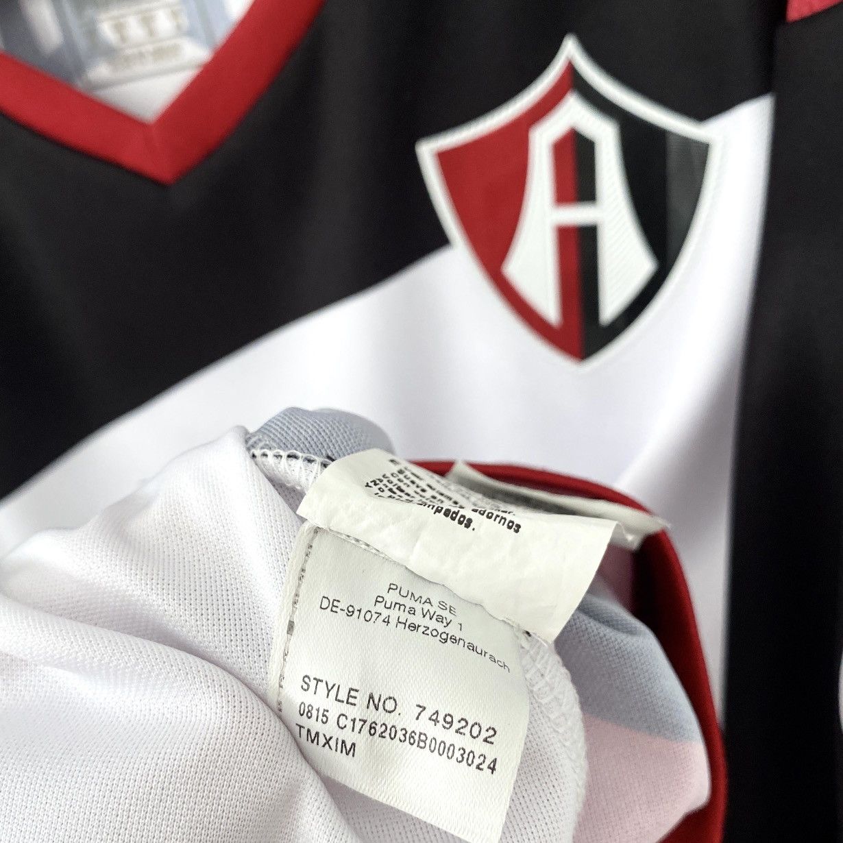 Puma 2015 2016 Atlas Guadalajara Mexico Puma Away Soccer Jersey M Size US M / EU 48-50 / 2 - 6 Thumbnail