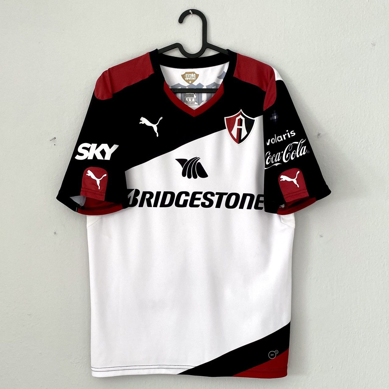 Puma 2015 2016 Atlas Guadalajara Mexico Puma Away Soccer Jersey M Size US M / EU 48-50 / 2 - 3 Thumbnail