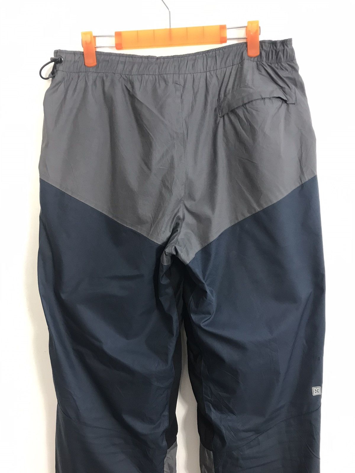 Nike Nike Athletic Tracksuit Pant Jogger Streetwear Big Logo Size US 32 / EU 48 - 4 Thumbnail