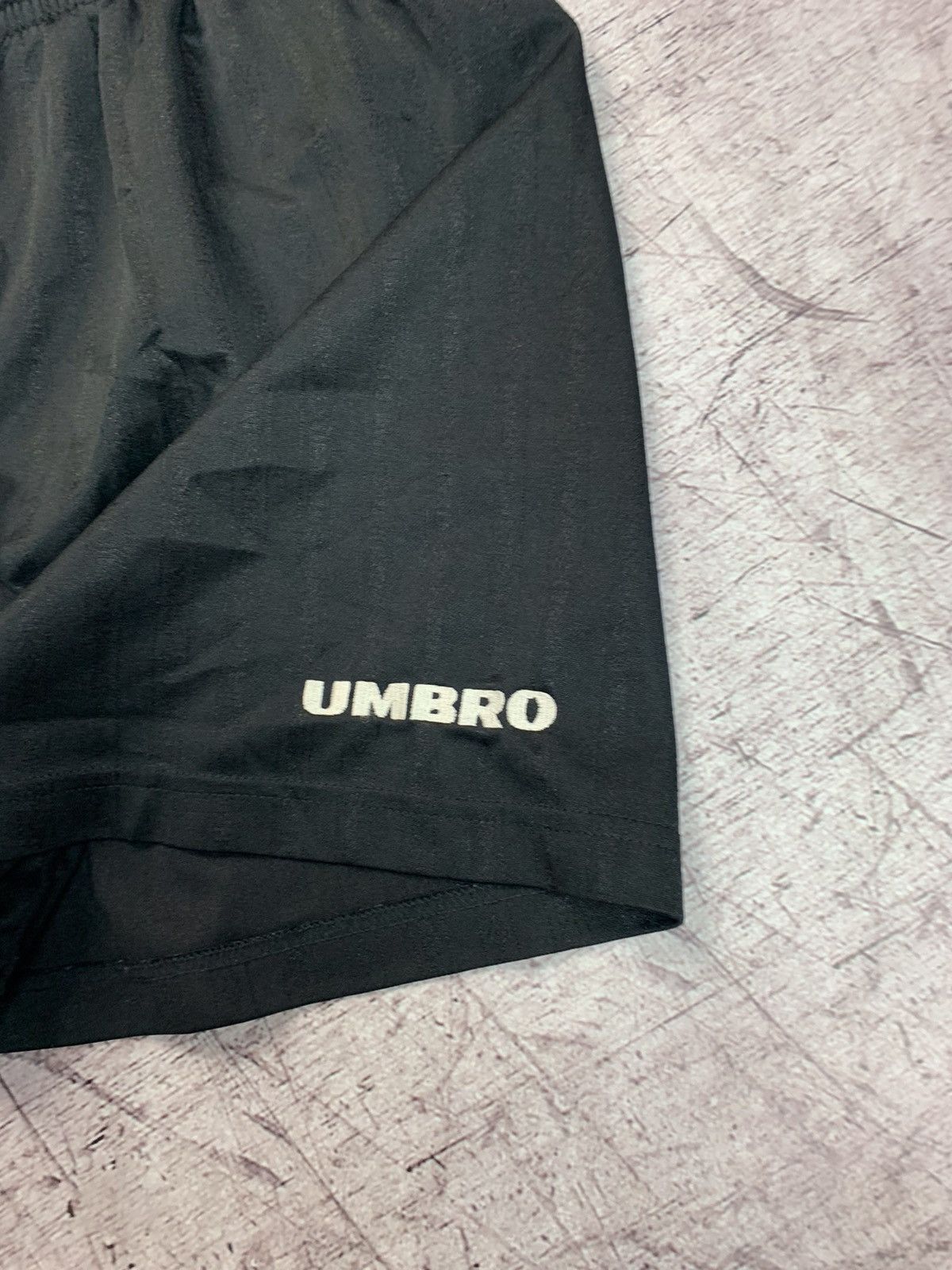 Umbro × Vintage Vintage Umbro Shorts Size US 34 / EU 50 - 4 Thumbnail