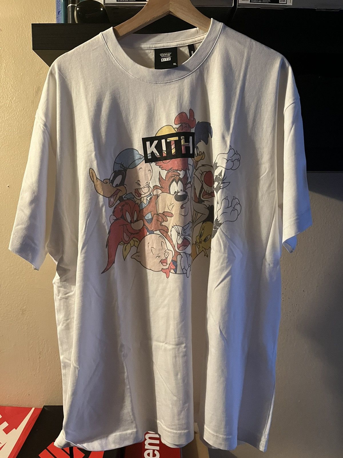 Kith × Ronnie Fieg Kith Merrie Melodies Vintage Tee Size US XL / EU 56 / 4 - 1 Thumbnail