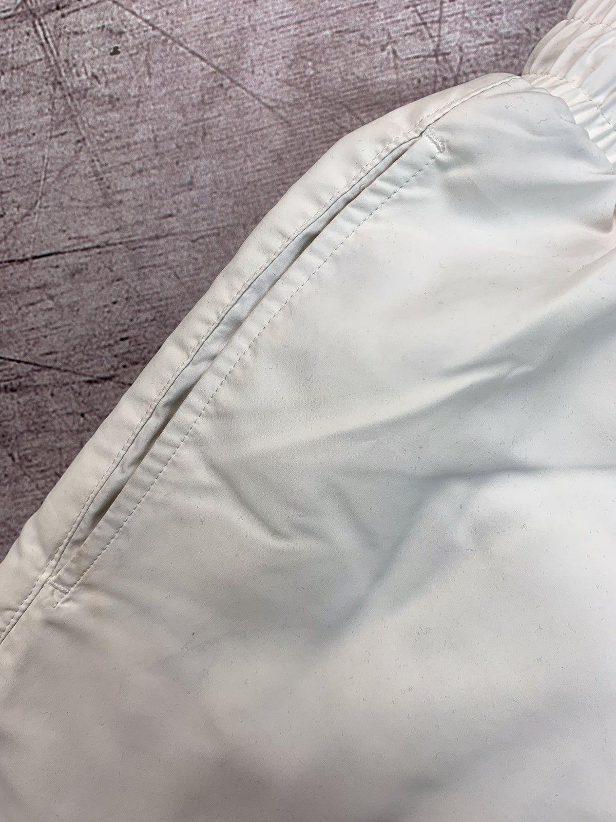 Hugo Boss Hugo Boss White Shorts Size US 30 / EU 46 - 6 Thumbnail