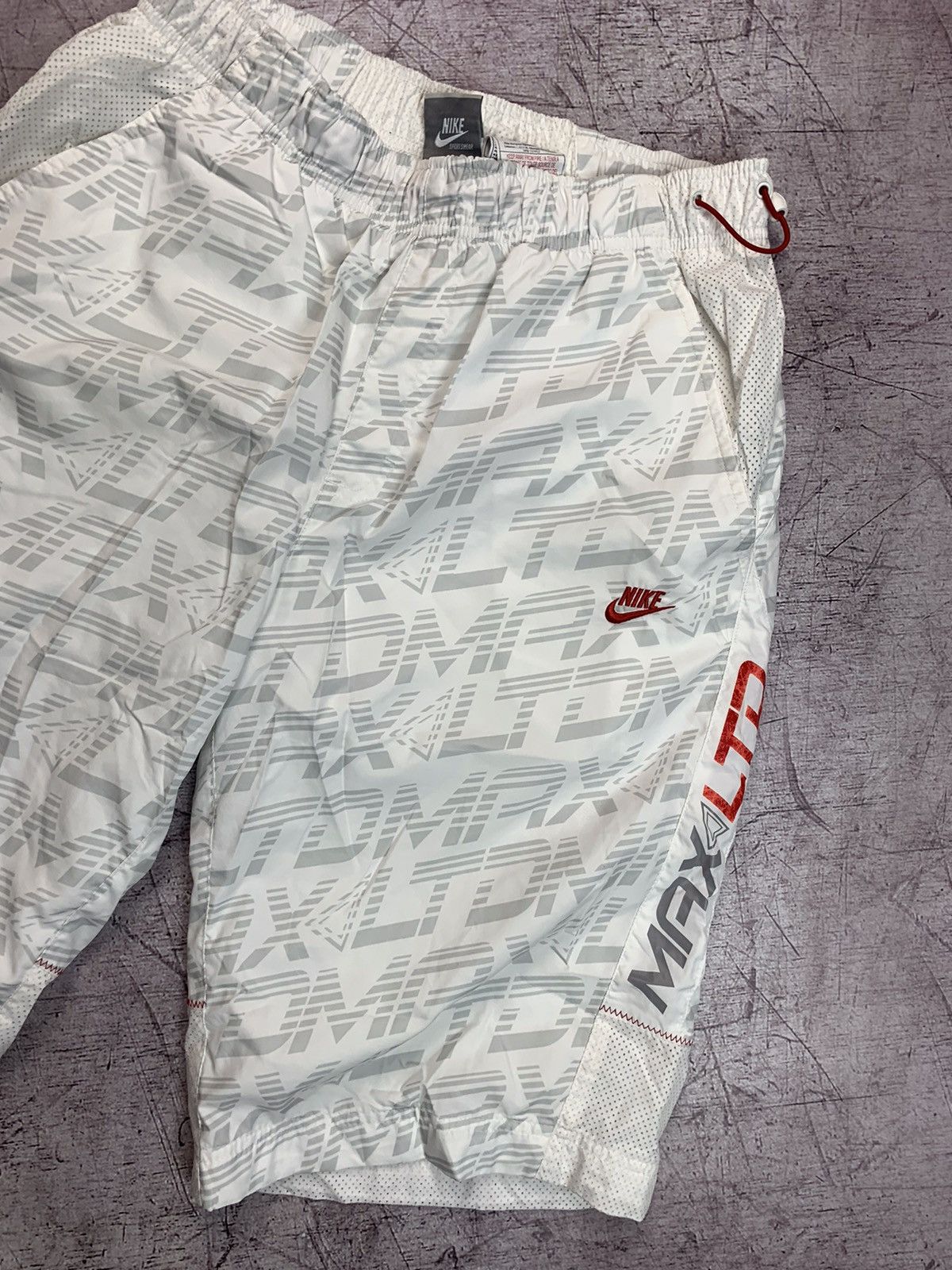 Nike × Vintage Nike Vintage Y2K Shorts Size US 32 / EU 48 - 4 Thumbnail
