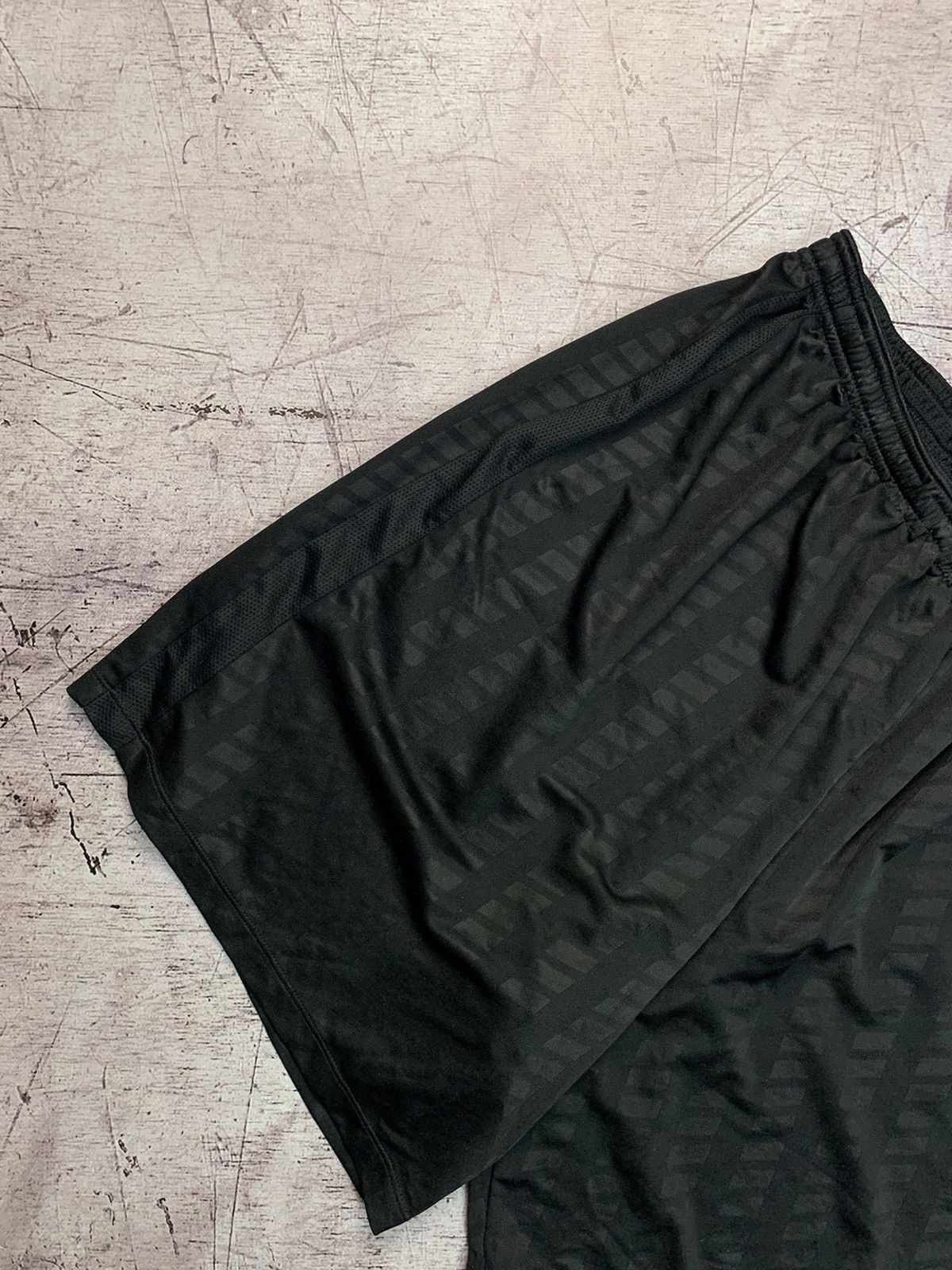 Nike × Vintage Vintage Nike Y2K Shorts Size US 38 / EU 54 - 3 Thumbnail