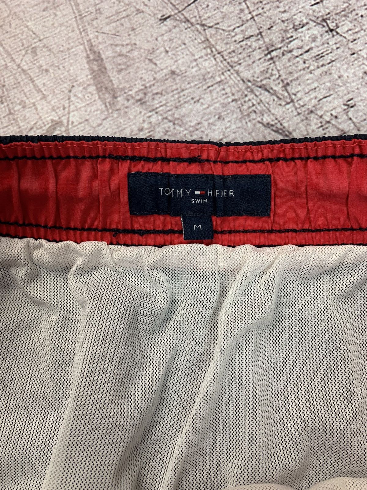 Tommy Hilfiger Vintage Tommy Hilfiger Y2K Shorts Size US 32 / EU 48 - 4 Thumbnail